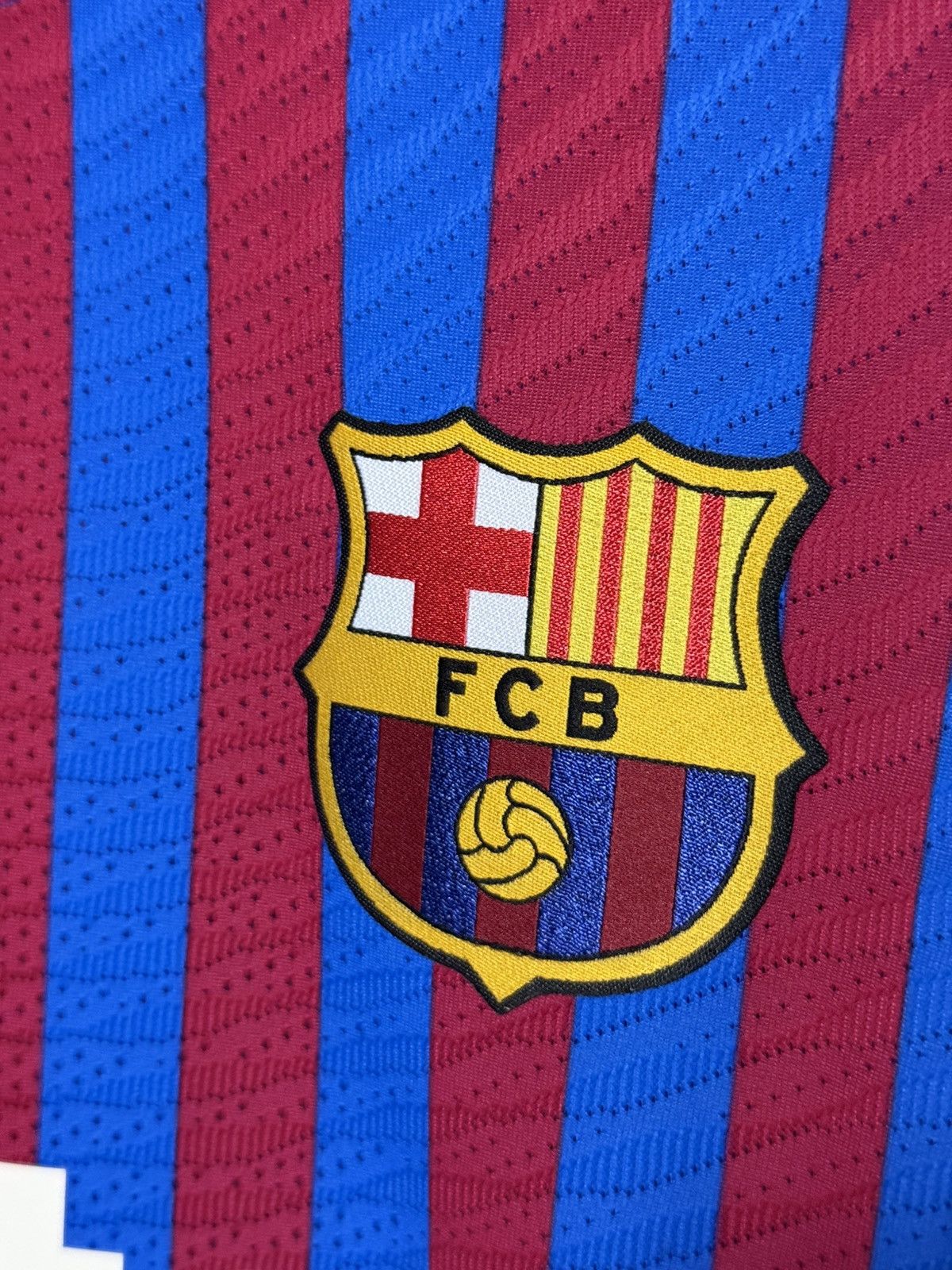 Nike Player issue Barcelona 2021-22 #3 PIQUE XL Size (NEW) Size US XL / EU 56 / 4 - 4 Thumbnail