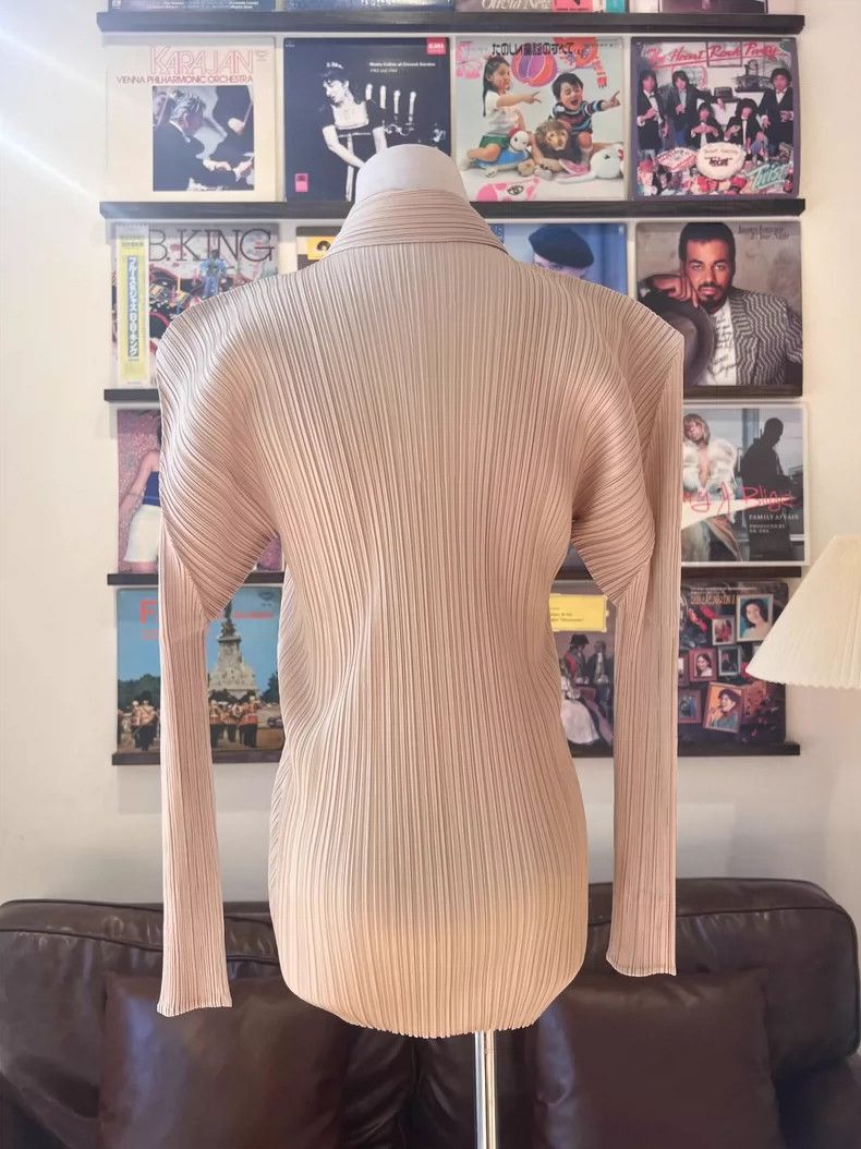 Issey Miyake issey miyake size:3 White long sleeves 2506-Nextarrow Size XXS / US 00 / IT 34 - 2 Thumbnail