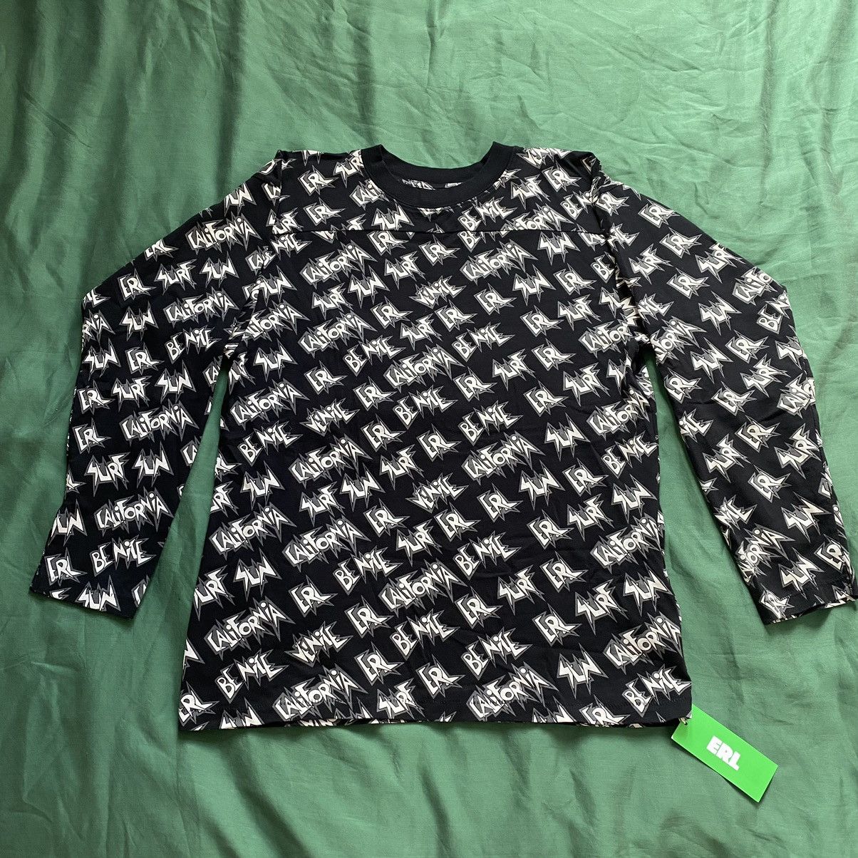 ERL ERL Logo Longsleeve Size US M / EU 48-50 / 2 - 1 Thumbnail