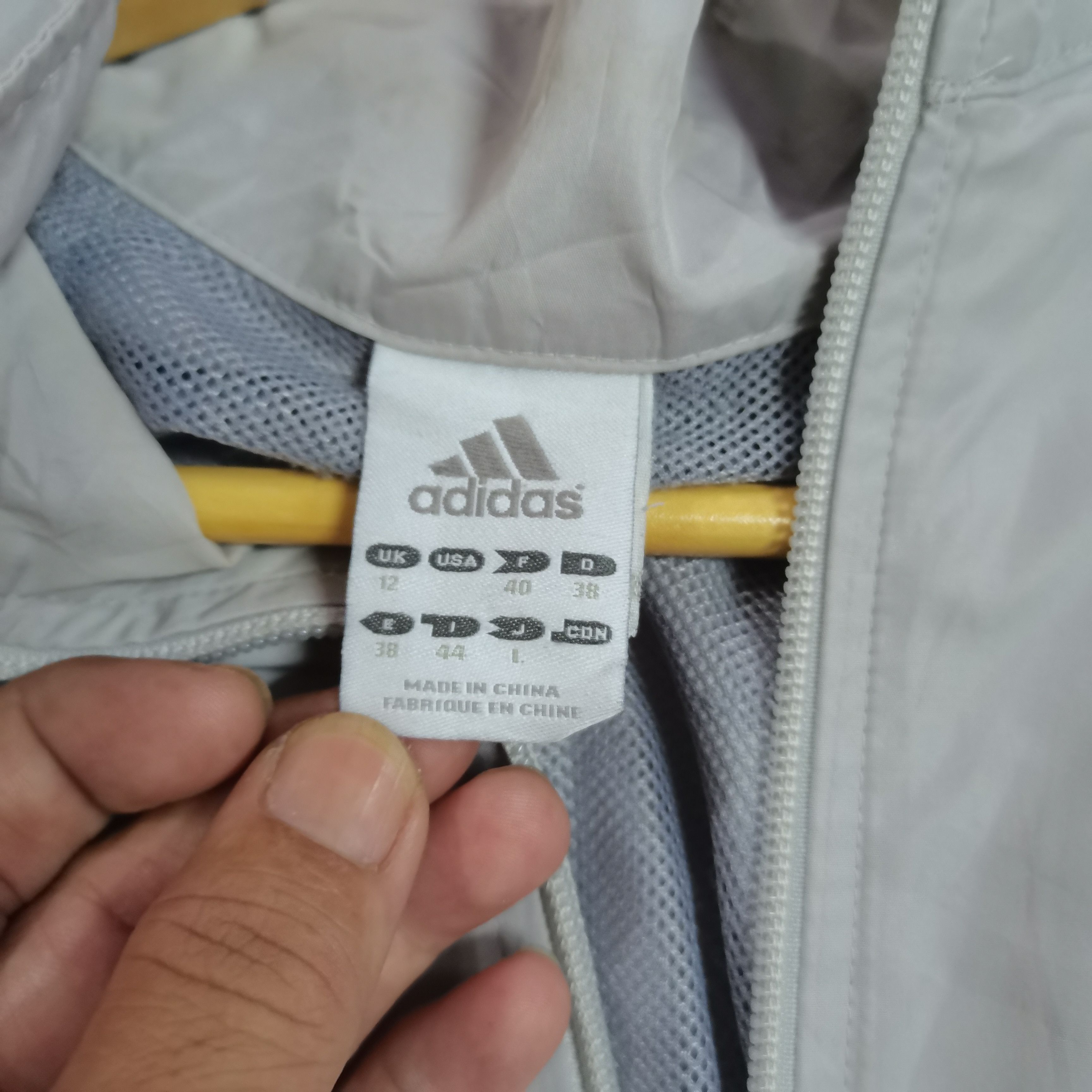 Adidas ADIDAS CLIMAPROOF Windbreaker Jacket Size L / US 10 / IT 46 - 7 Thumbnail