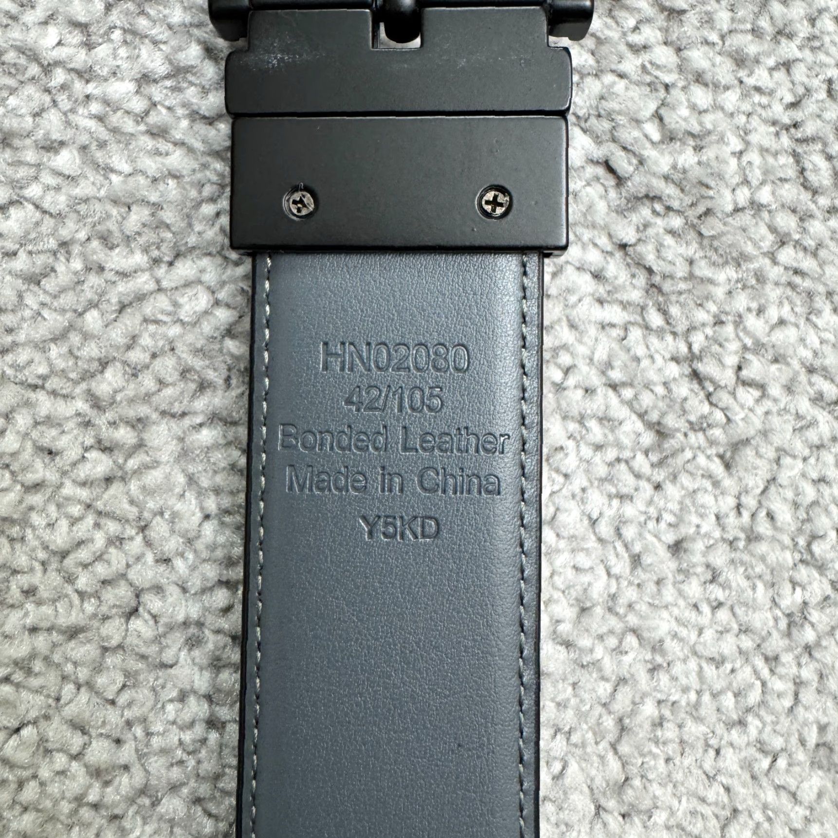 Vintage Penguin Belt Mens 42/105 Black Leather Reversible Buckle Nail Head Matte Work Dress NWOT Vintage: No (oops) Size 42 - 5 Thumbnail