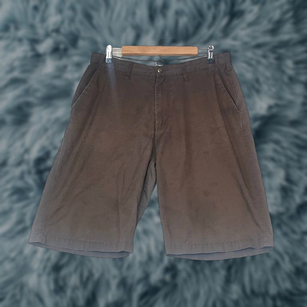 Volcom Volcom Bermuda Shorts Chino Brown Size 33 Mens Regular/Size 33 Brown Bermuda Volcom Shorts Men Size US 33 - 1 Thumbnail