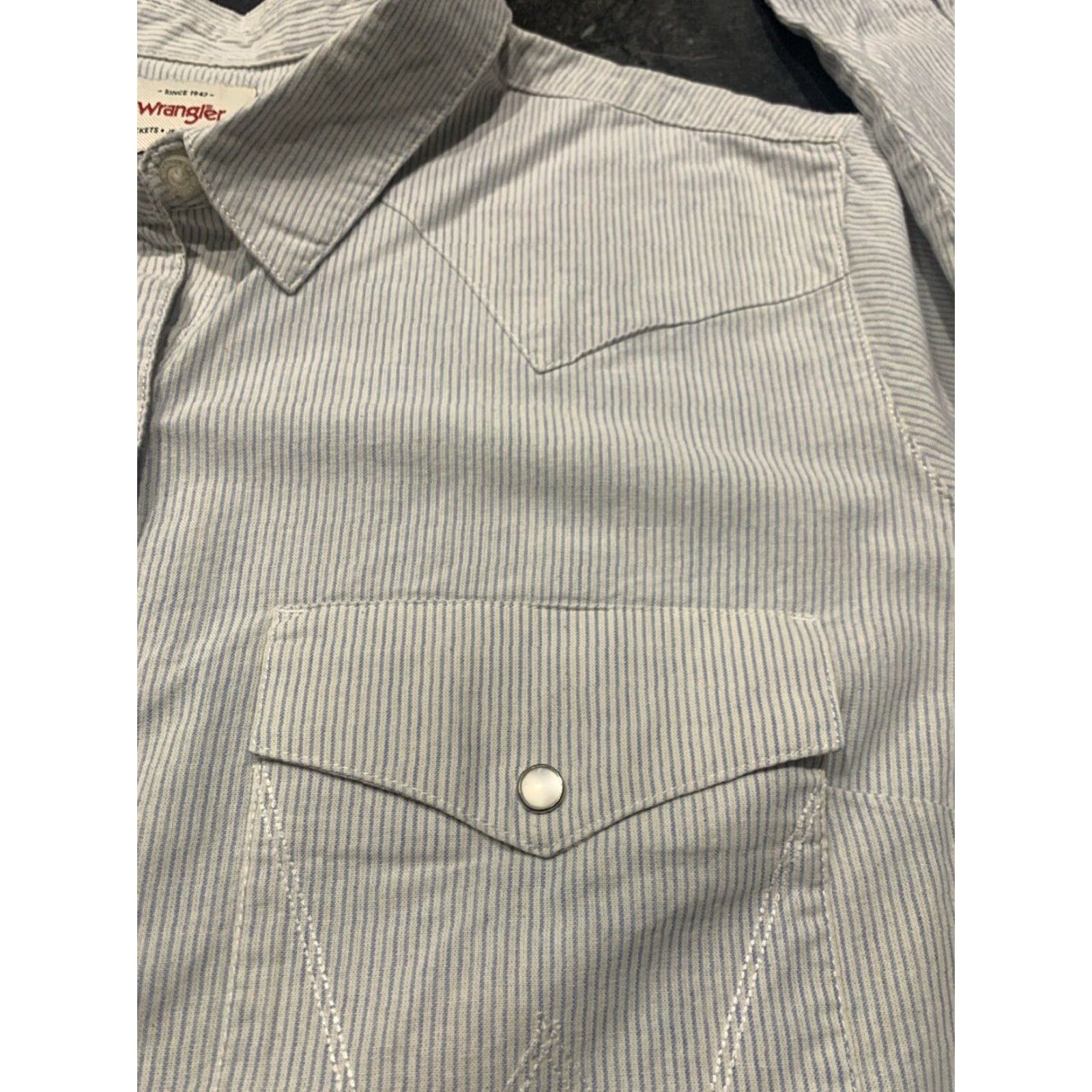 Wrangler Wrangler Womens Plus Size 2X Western Shirt Long Sleeve Pearl Snap Cotton Collared Cowgirl White Blue Stripe Size XXL / US 16-18 / IT 52-54 - 3 Thumbnail