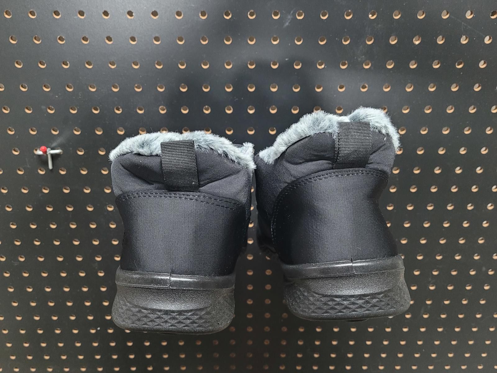 Other Cozy Black Furry Slippers - Act Fast, Stay Warm! Size US 9 / EU 42 - 5 Thumbnail