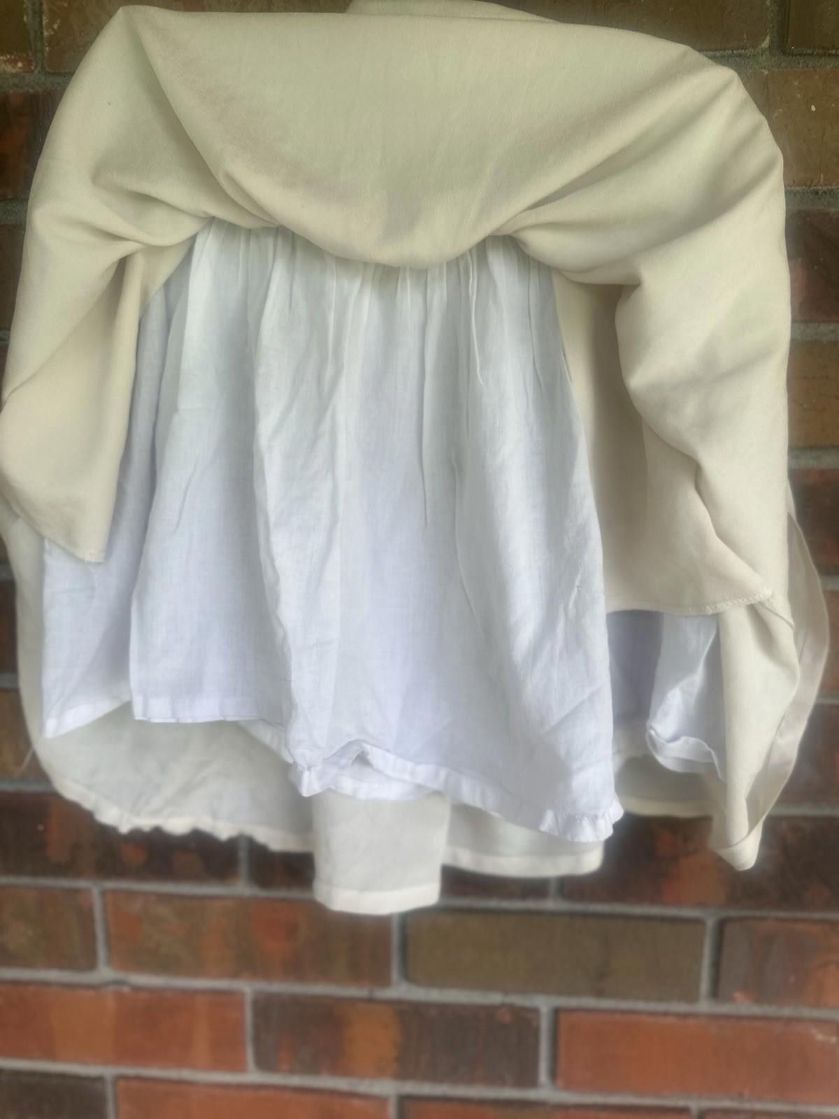The Unbranded Brand cream mini skirt stretch Comfy Size 32" / US 10 / IT 46 - 4 Thumbnail