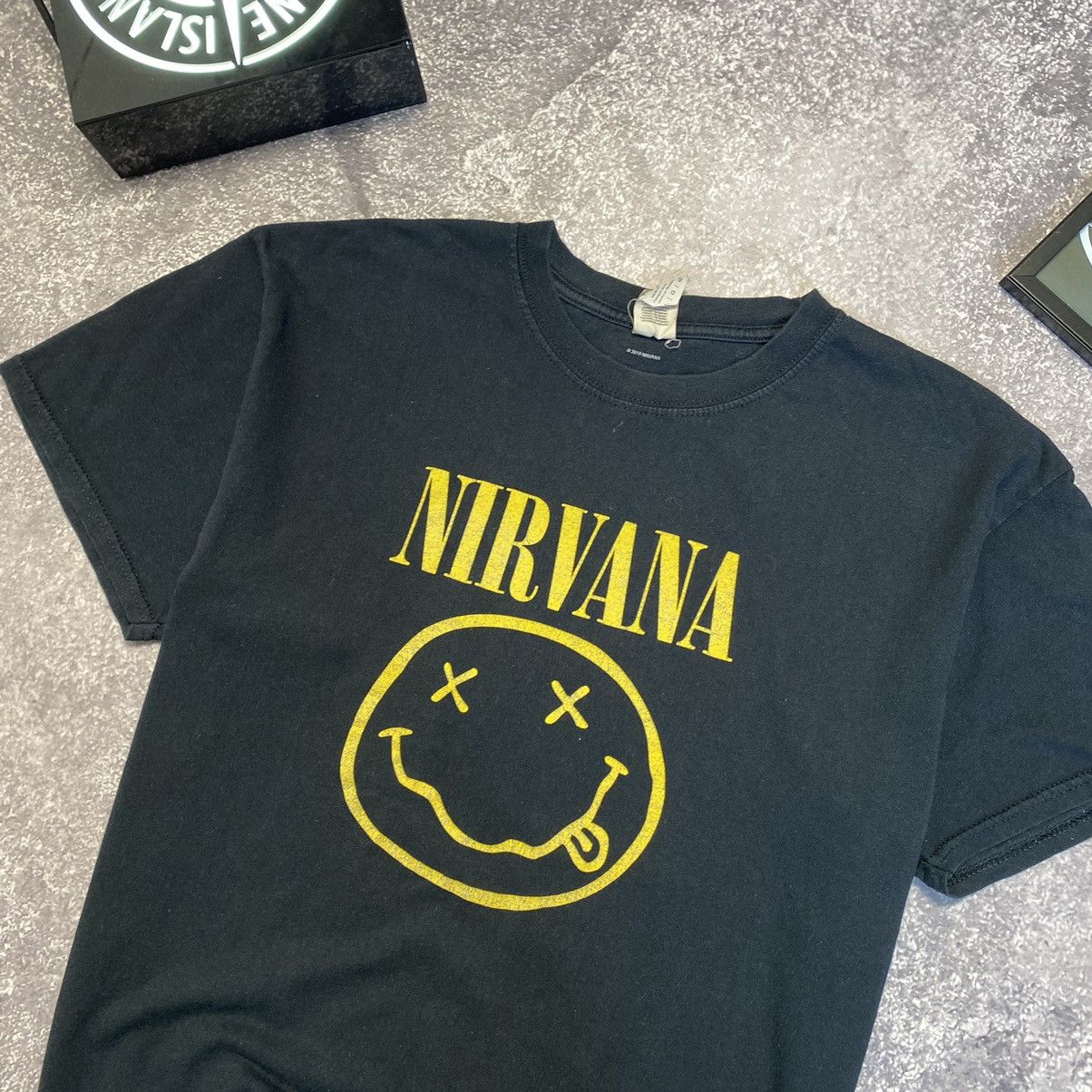 Band Tees Vintage Nirvana 2018 Kurt Cobain Big Basic logo rock tee Size US L / EU 52-54 / 3 - 2 Thumbnail