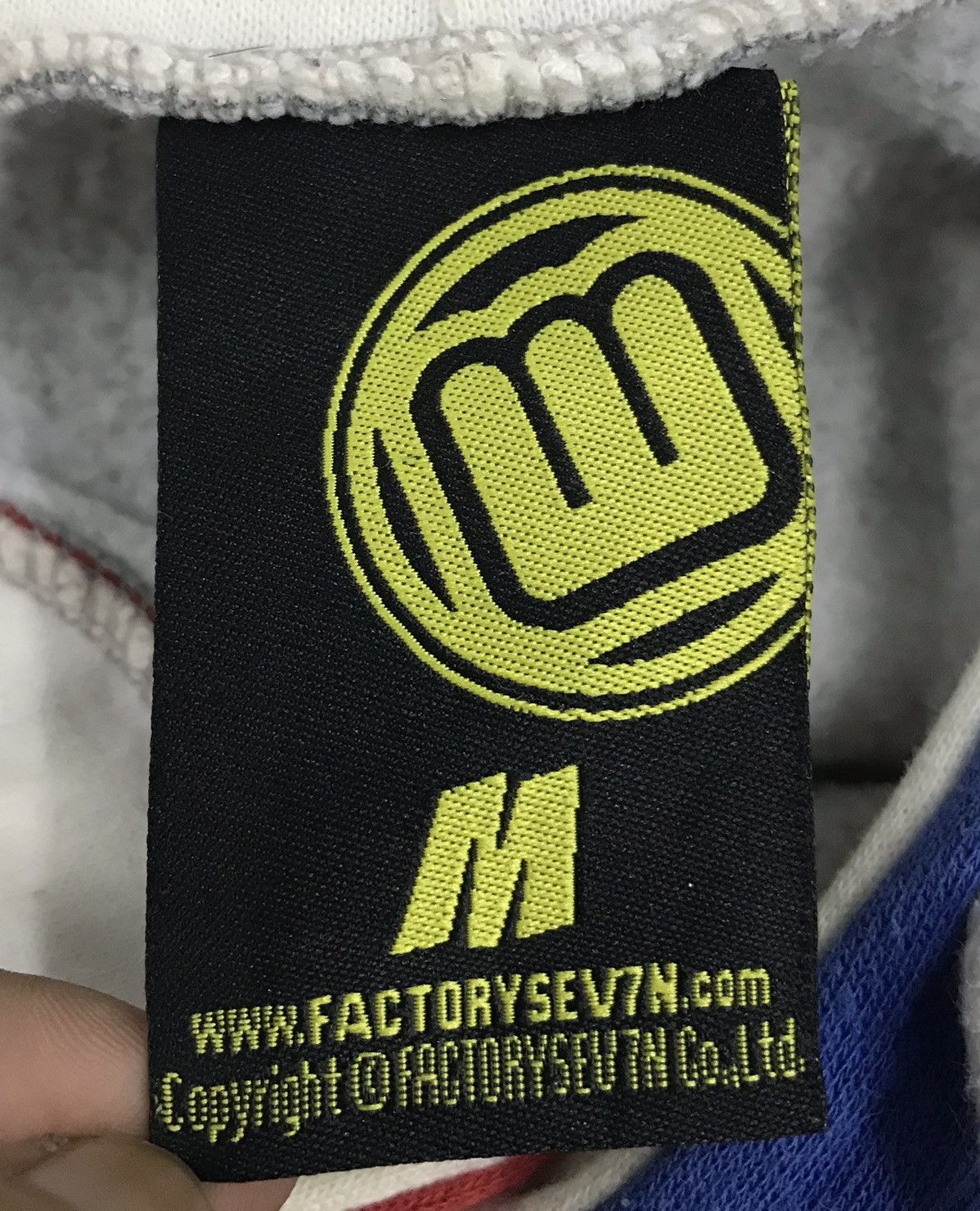 Japanese Brand × Vintage Vintage Factory Seven As A Great Success 2013 Hoodie Size US M / EU 48-50 / 2 - 13 Thumbnail