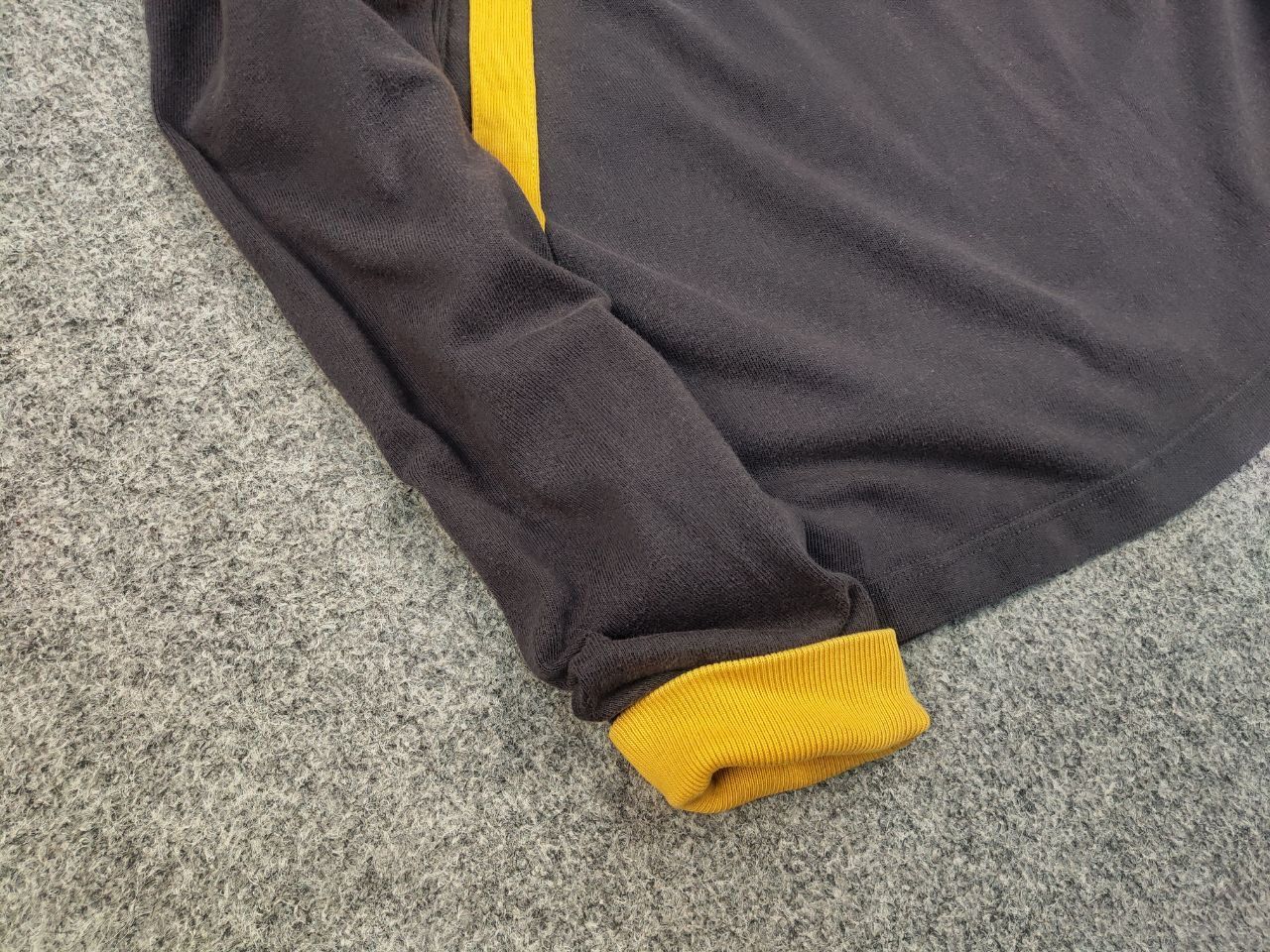 Other Vintage 90's Tommy Hilfiger rugby Shirt Polo Long Sleeve Size US L / EU 52-54 / 3 - 6 Thumbnail