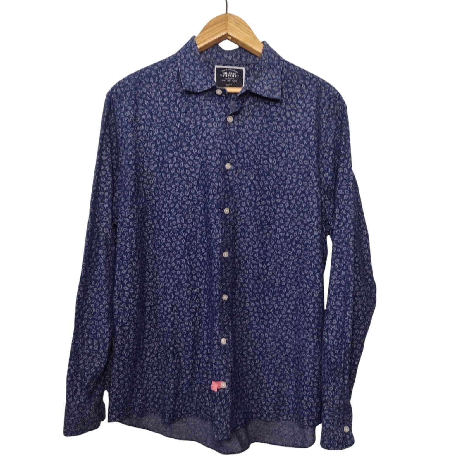Charles Tyrwhitt Charles Trywhitt Slim Fit Button Shirt Size L Leaf Print Blu Size US L / EU 52-54 / 3 - 1 Thumbnail