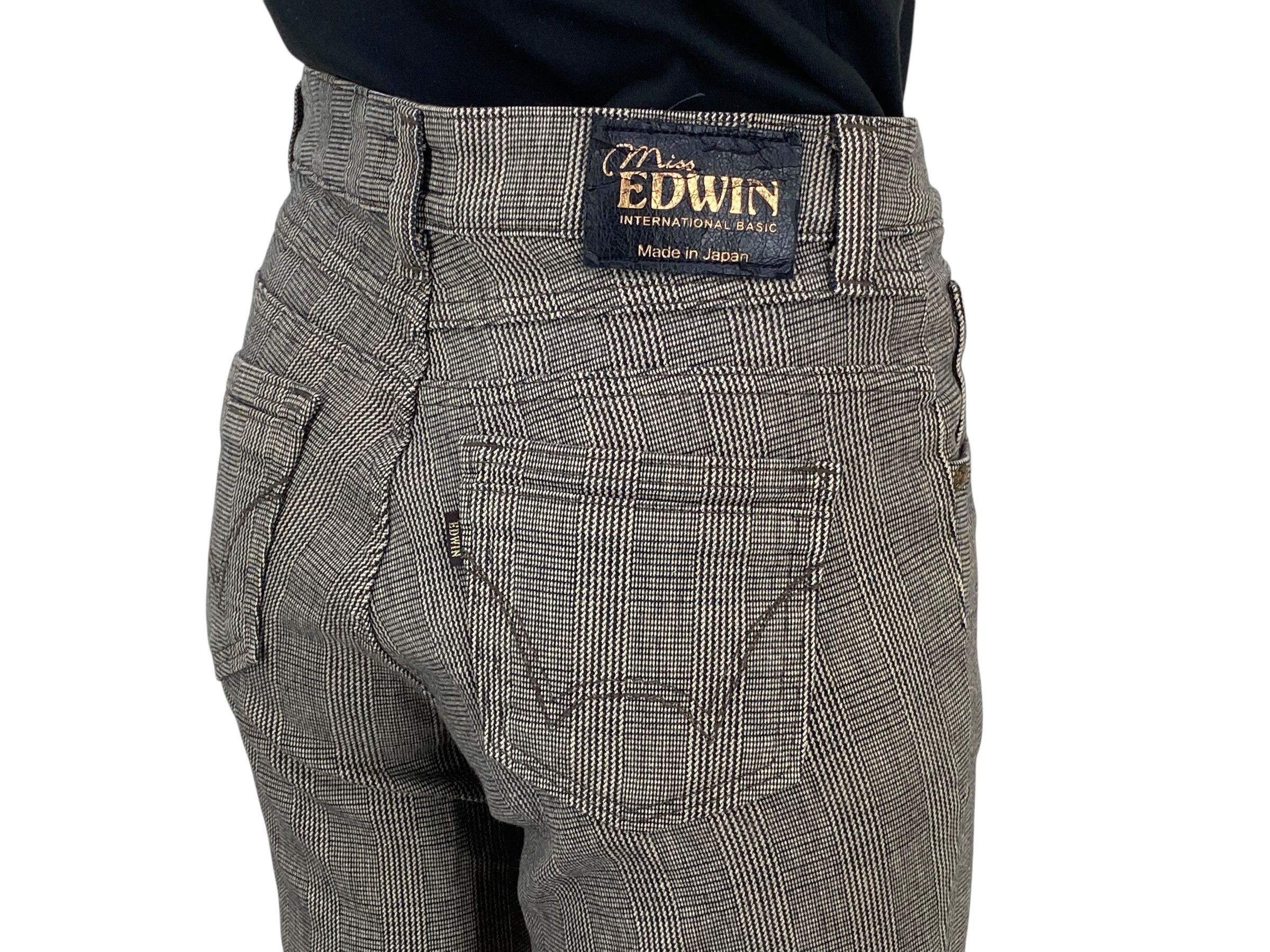 Edwin ART x Edwin Miss Flare Pants – New Age Cowboys Vintage Denim Size 26" / US 2 / IT 38 - 8 Thumbnail