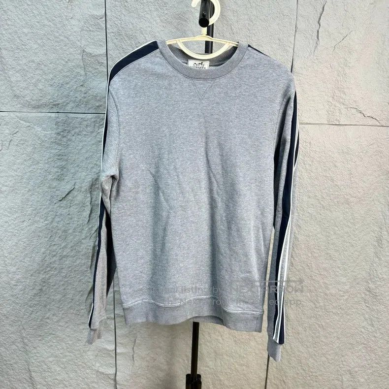 Hermes Hermes Classic H Stripe Sweatshirt. Size US S / EU 44-46 / 1 - 1 Thumbnail