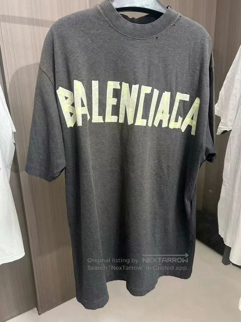 Balenciaga Balenciaga Tape Short Sleeve T-shirt M. Size US M / EU 48-50 / 2 - 1 Thumbnail