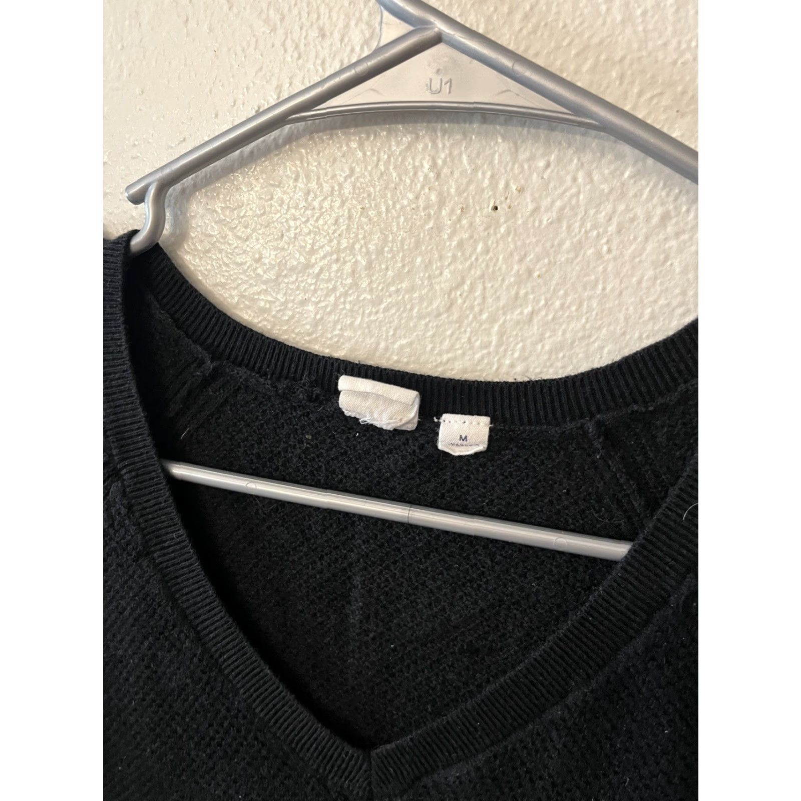 Gap Gap Women Solid V Neck Long Sleeve T-Shirt Size M Black Size M / US 6-8 / IT 42-44 - 3 Thumbnail