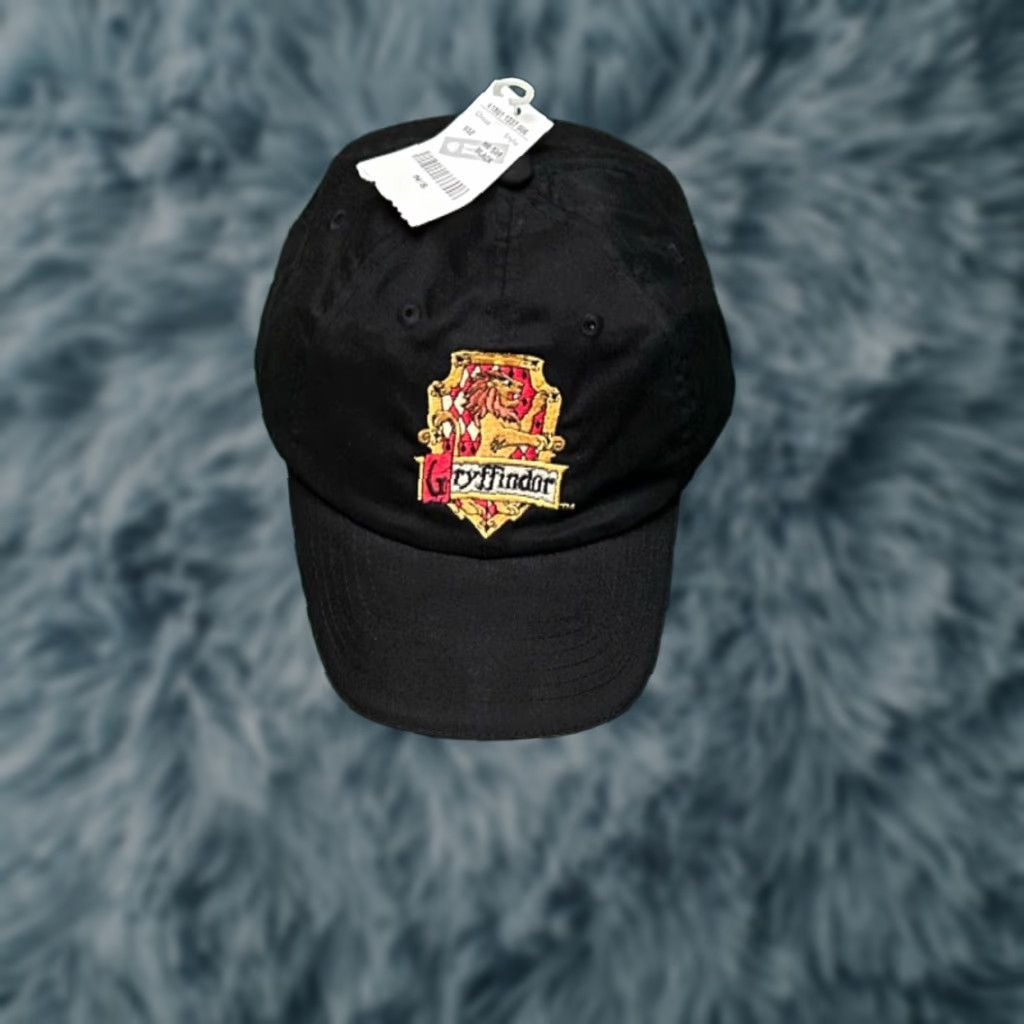 Vintage VINTAGE Harry Potter Gryffindor Hat Cap 2000 Warner Bros Adult One Size Black Baseball Cap NWT Adjustable Mens Size ONE SIZE - 1 Thumbnail