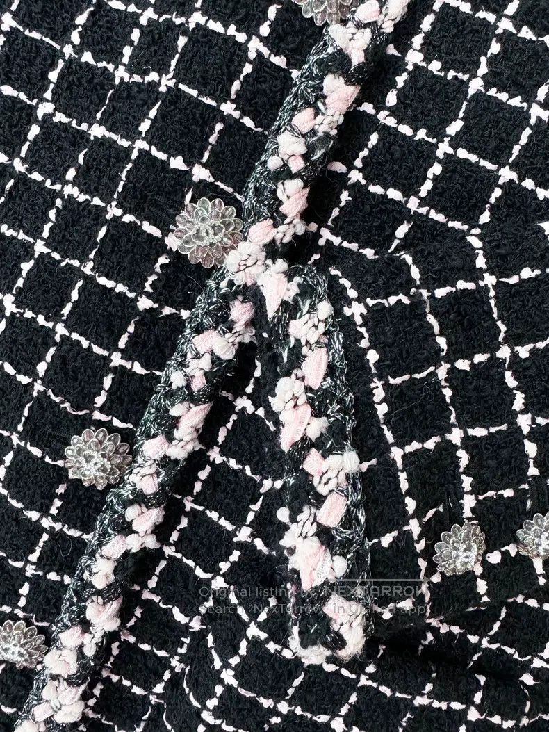 Chanel Chanel 23k show black pink plaid petal rolled edge flower Size XS / US 0-2 / IT 36-38 - 6 Thumbnail