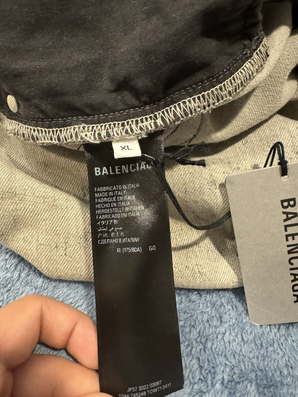 Balenciaga SS23 VIC MUD SHOW SUPER DESTROYED JEANS Size US 34 / EU 50 - 6 Thumbnail