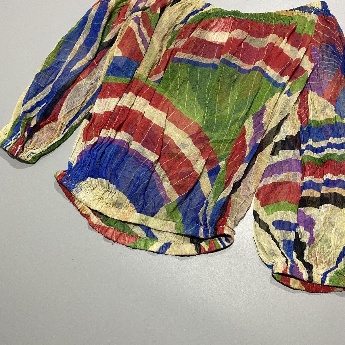 Chanel SS06 Printed Chiffon Top Size XS / US 0-2 / IT 36-38 - 8 Thumbnail
