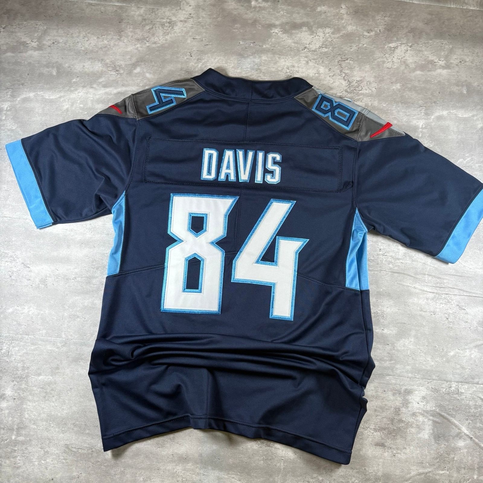 NFL Tennessee Titans football jersey Size US M / EU 48-50 / 2 - 2 Thumbnail