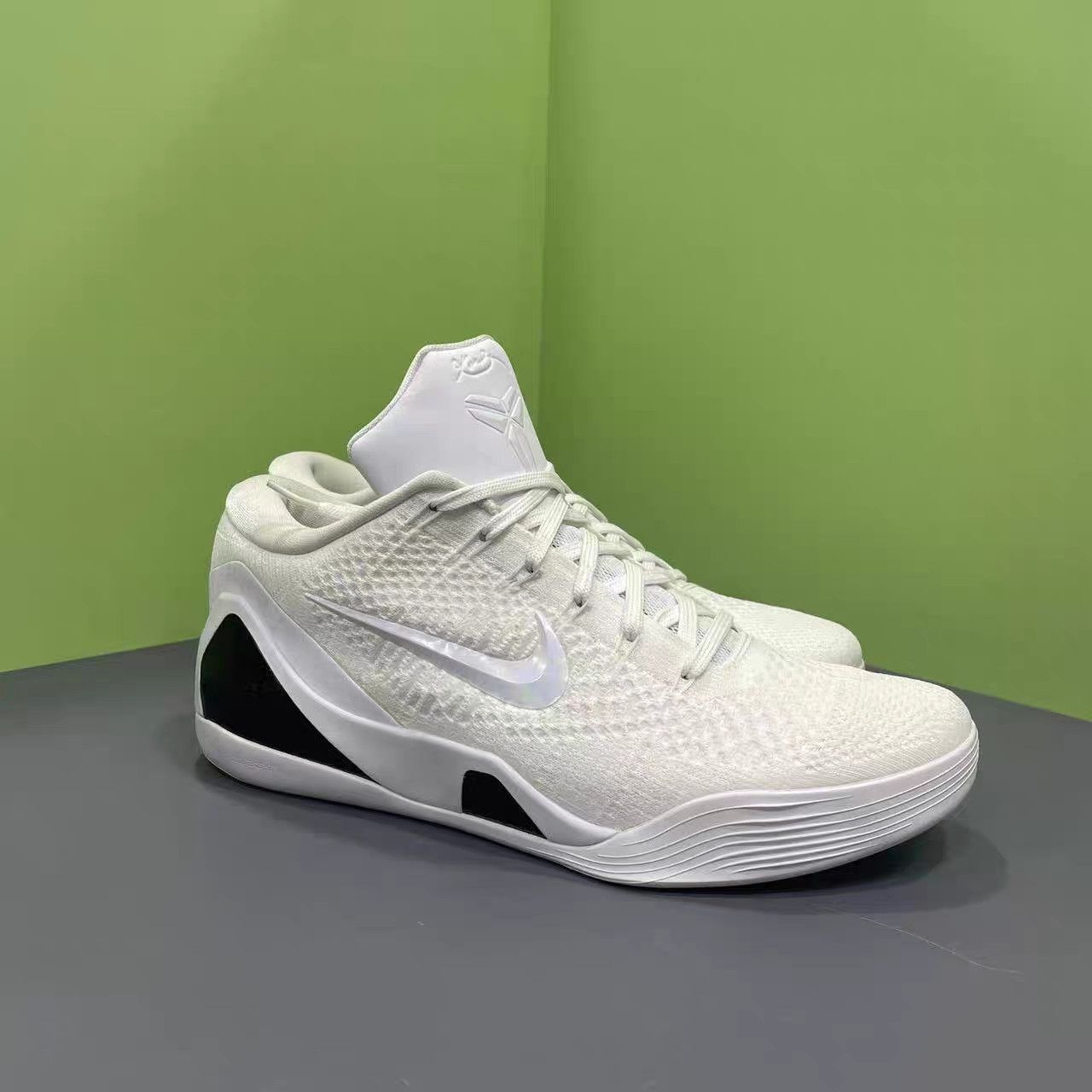 Nike Nike Kobe 9 Elite Protro Halo Basketball Shoes K15 Size US 11.5 / EU 44-45 - 3 Thumbnail