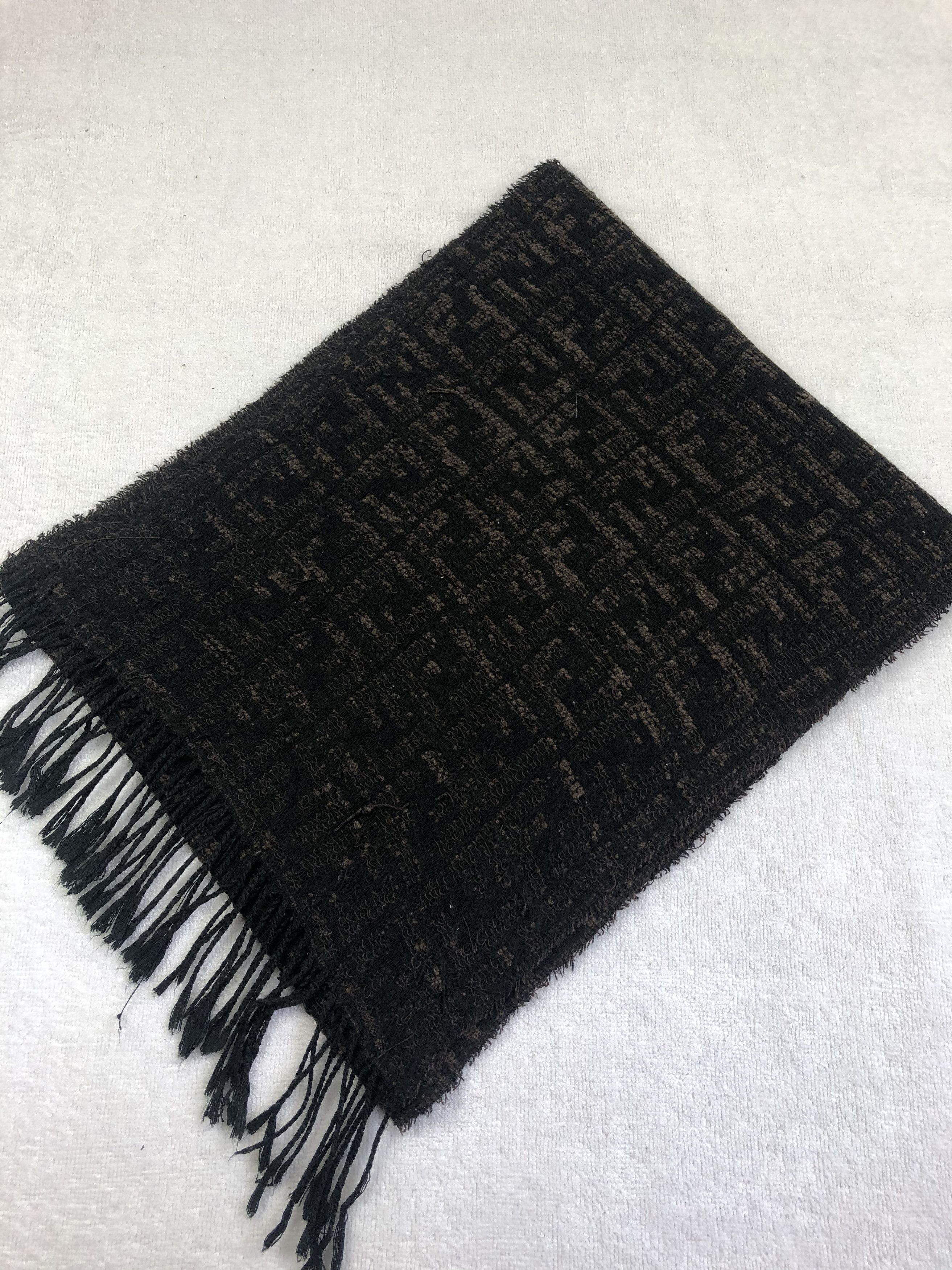 Fendi Fendi Arcylic Scarf / Muffler / Neckwear Size ONE SIZE - 5 Thumbnail