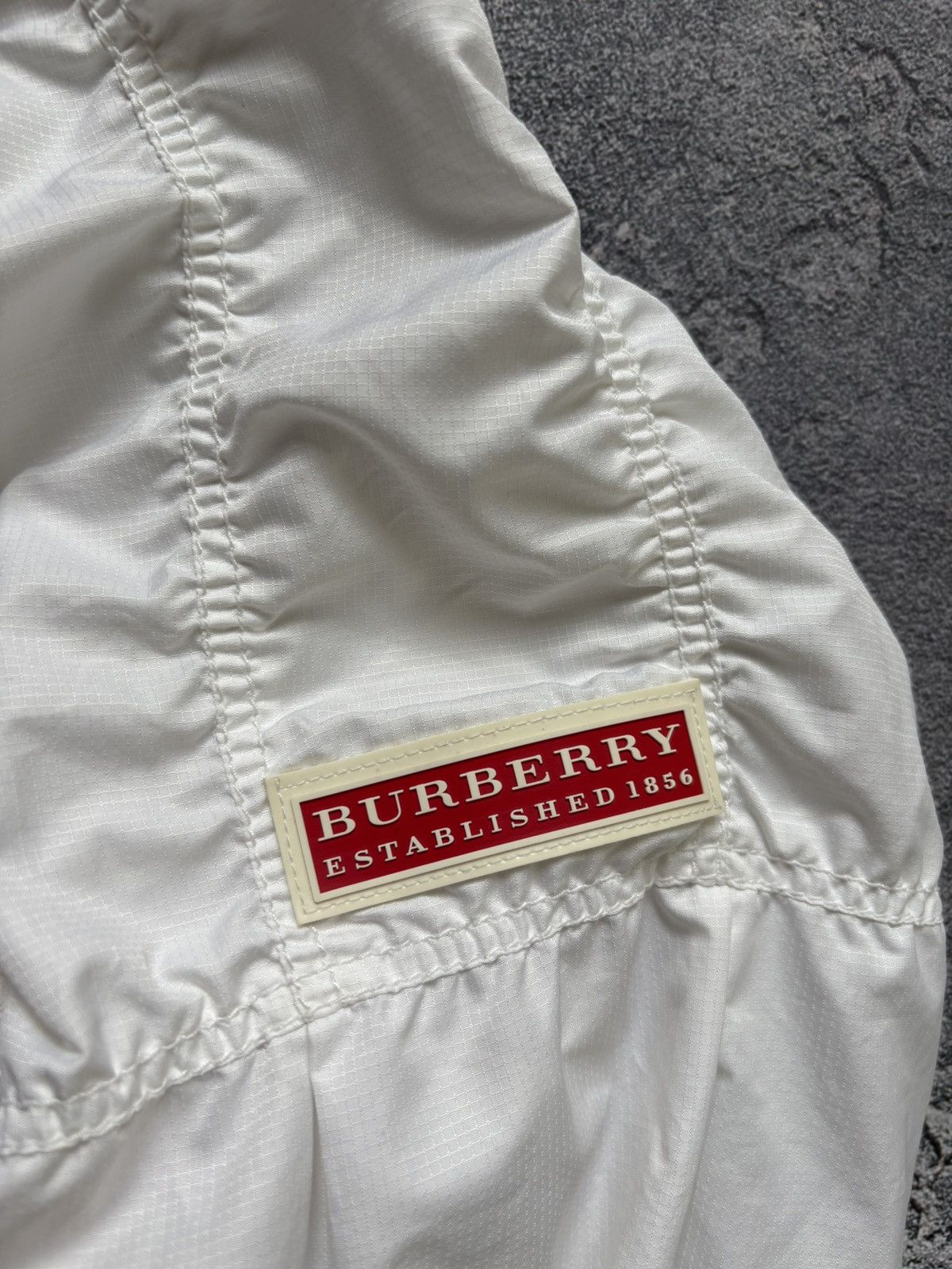 Burberry Burberry Sport Red Tag Light Hooded Belted Long Jacket Rare Size L / US 10 / IT 46 - 11 Thumbnail
