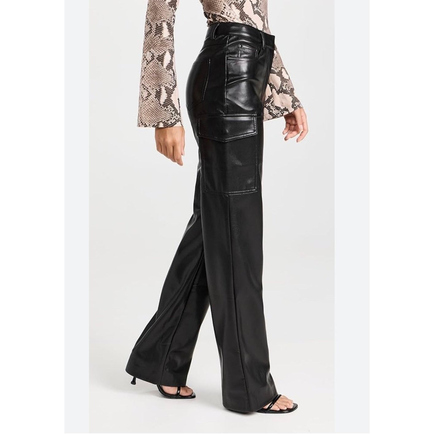 Generation Love Generation Love Nate Vegan Leather Cargo Pants Black size XS Size 25" / US 0 / IT 36 - 2 Thumbnail