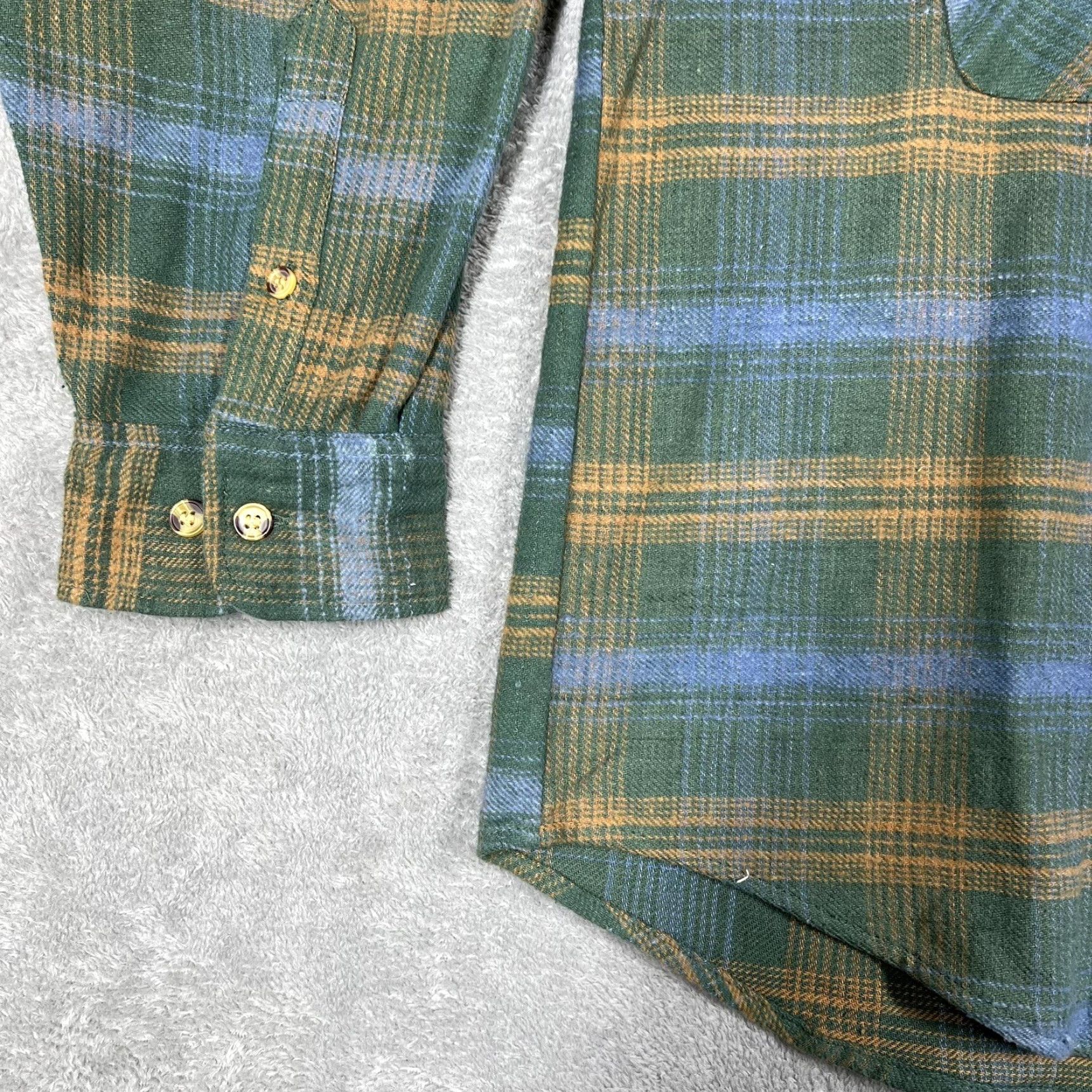 Basic Editions VINTAGE Basic Editions Men's Large Flannel Shirt Green Plaid Cotton Long Sleeve Size US L / EU 52-54 / 3 - 2 Thumbnail
