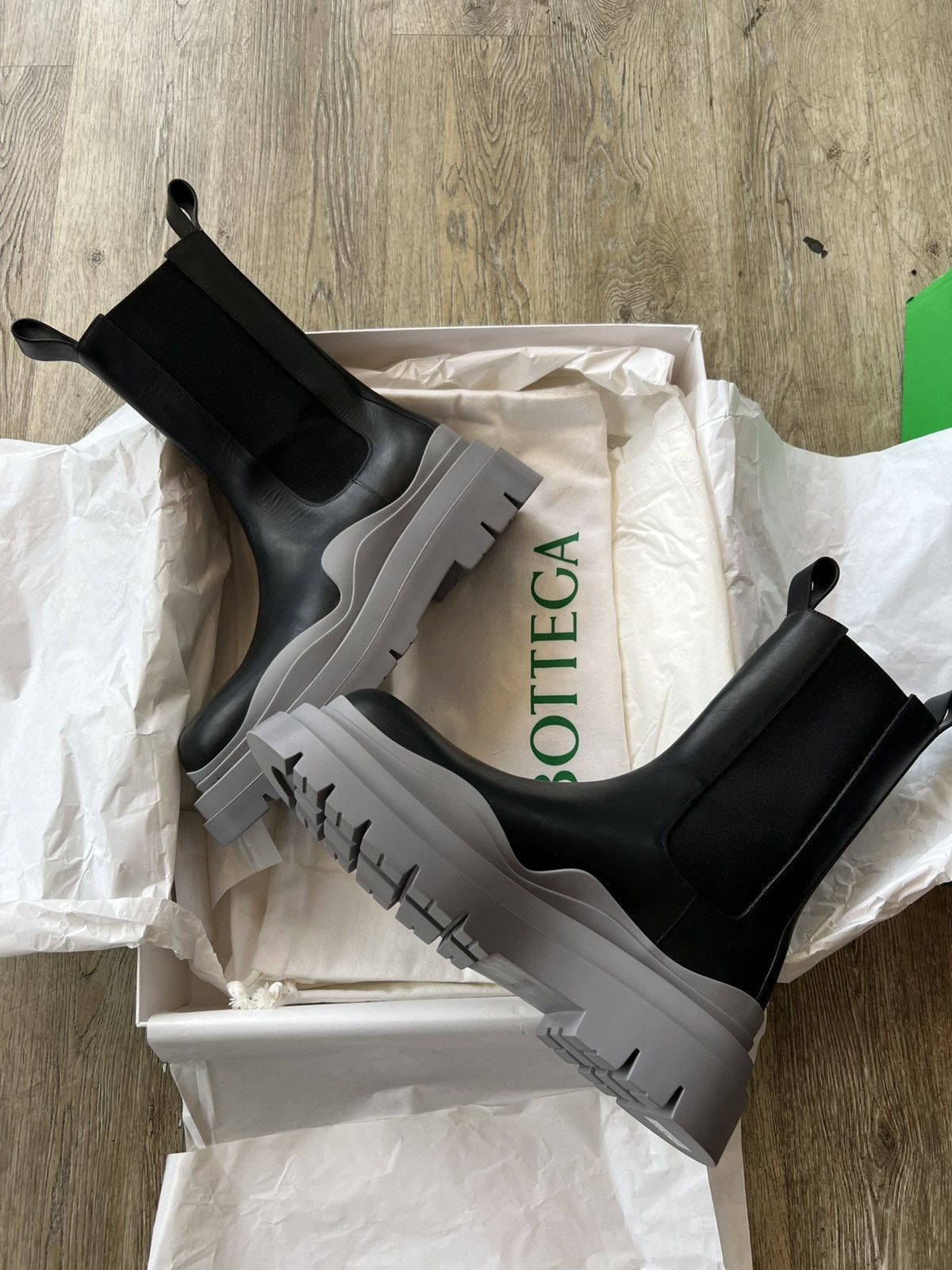 Bottega Veneta BOTTEGA VENETA LUG BOOT Size US 12 / EU 45 - 6 Thumbnail