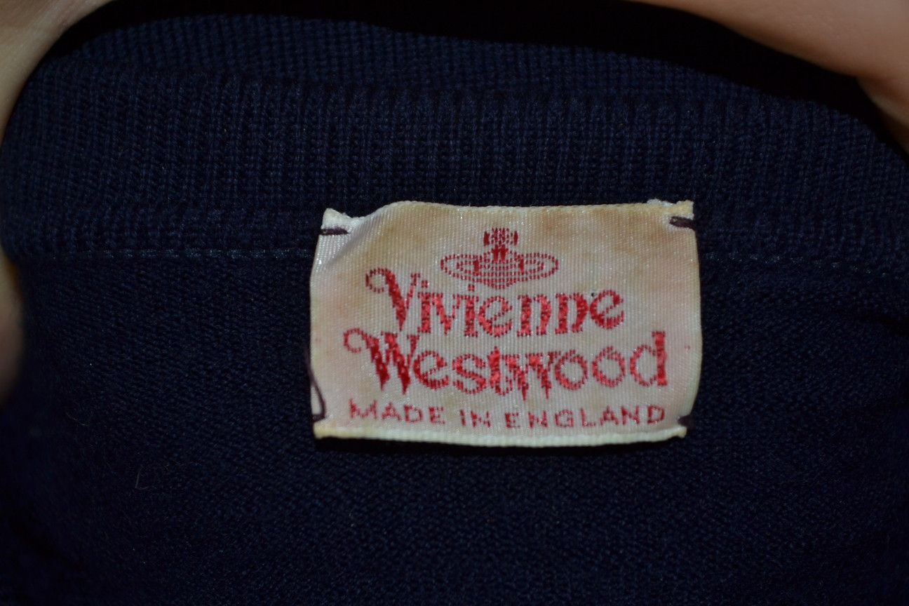 Vivienne Westwood Vintage Vivienne Westwood Wool Distressed Sweater M Size US M / EU 48-50 / 2 - 14 Thumbnail