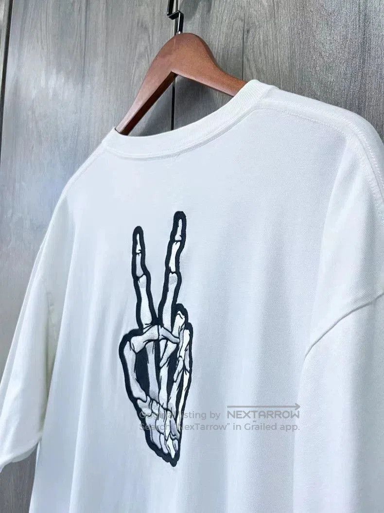 Balenciaga Balenciaga Smiley Dissolving Smiley Short Sleeve. Size US M / EU 48-50 / 2 - 5 Thumbnail