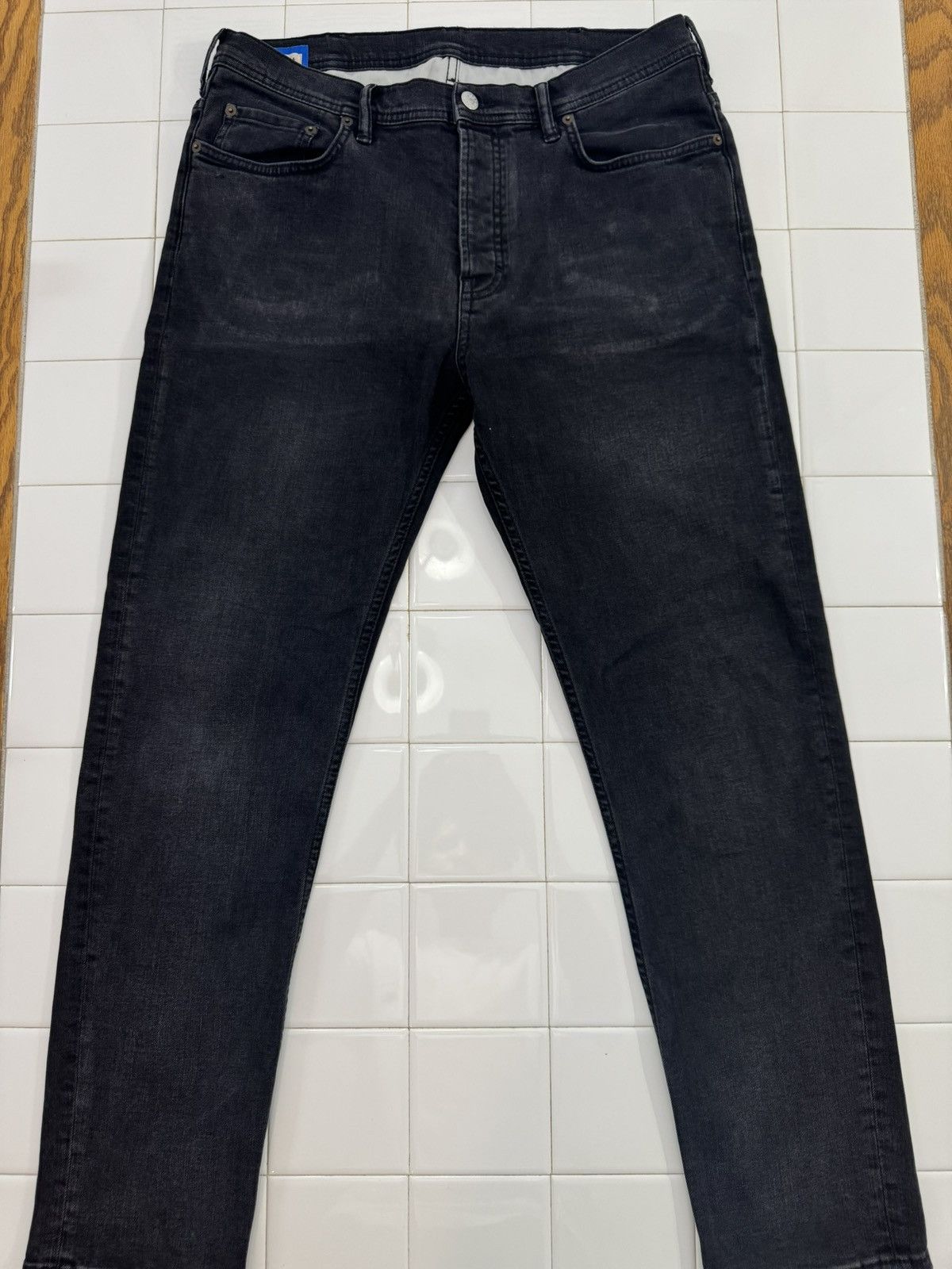 Acne Studios Acne Studio River - Used Black Size US 34 / EU 50 - 1 Thumbnail