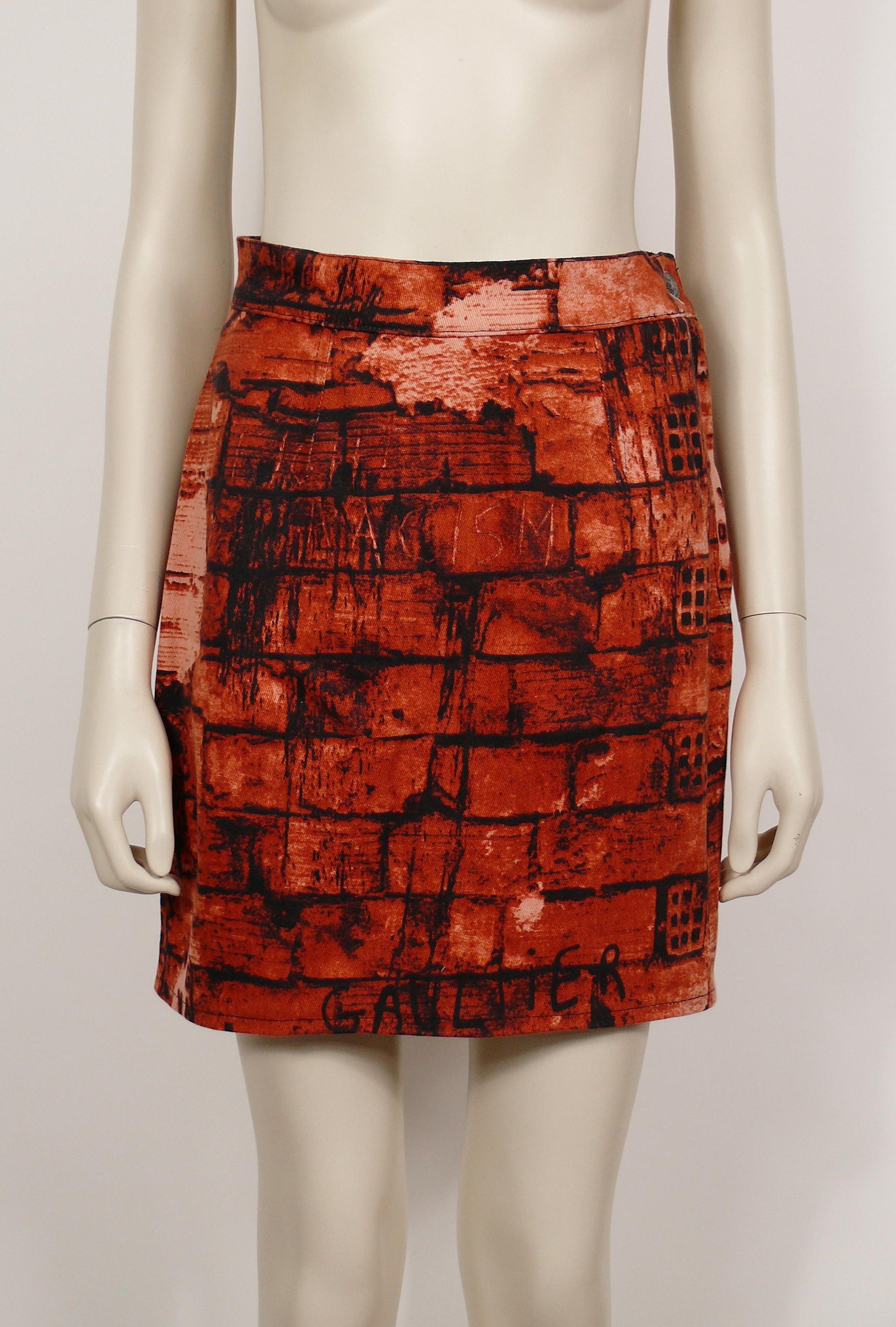 Jean Paul Gaultier Jean Paul Gaultier 1997 Brick Anarchy Fight Racism Skirt RT Size 27" / US 4 / IT 40 - 3 Thumbnail