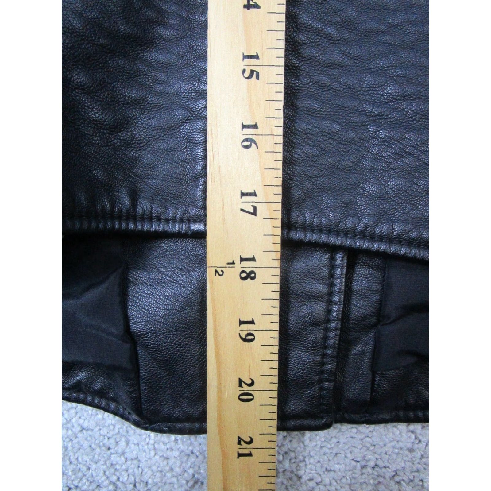 Abercrombie & Fitch Abercrombie & Fitch Jacket Womens Small Black Faux Leather Full Zip Motorcycle Jacket Womens S Black Faux Leather Full Zip Size S / US 4 / IT 40 - 8 Thumbnail