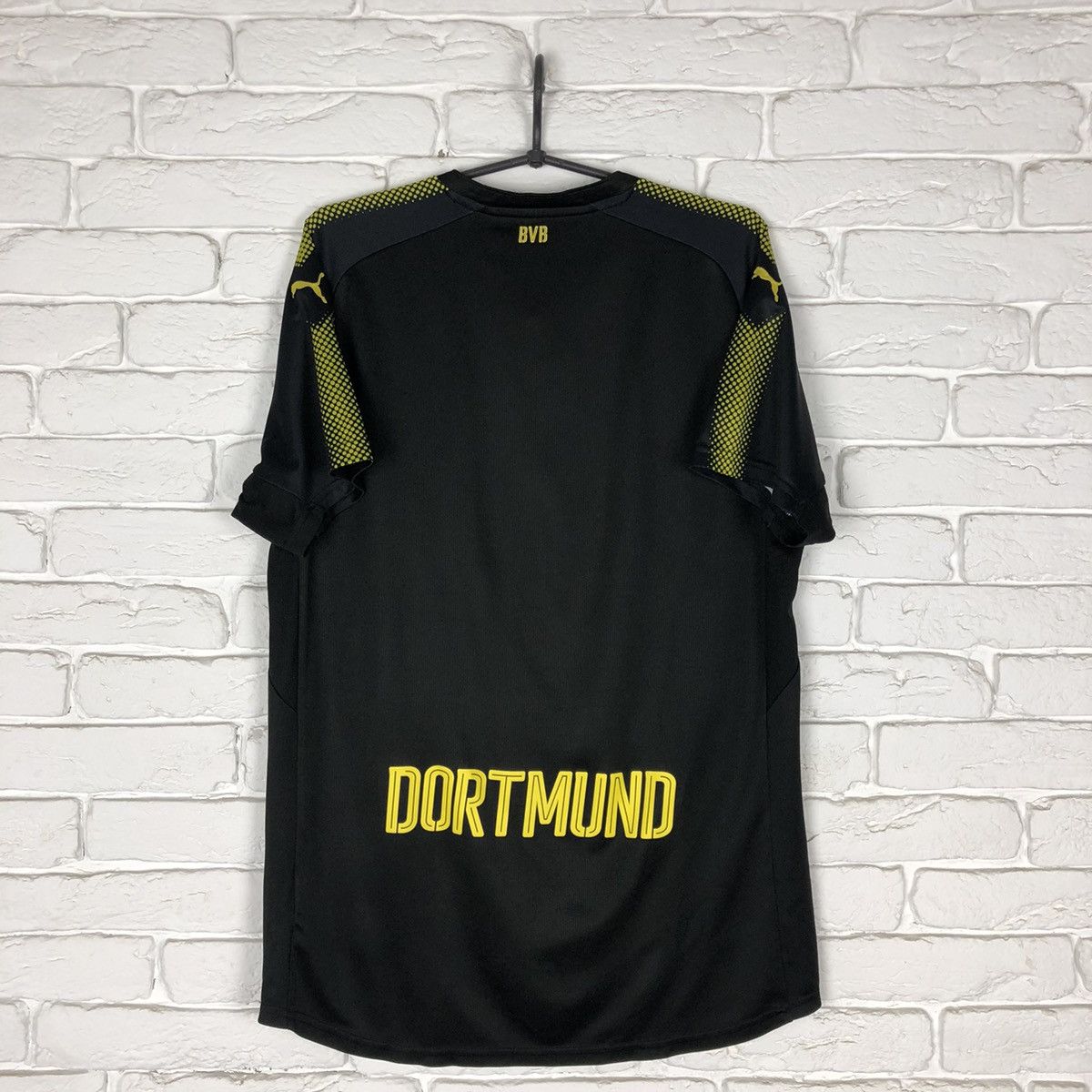 Puma Borussia Dortmund 2017 2018 away soccer jersey Size US L / EU 52-54 / 3 - 6 Thumbnail