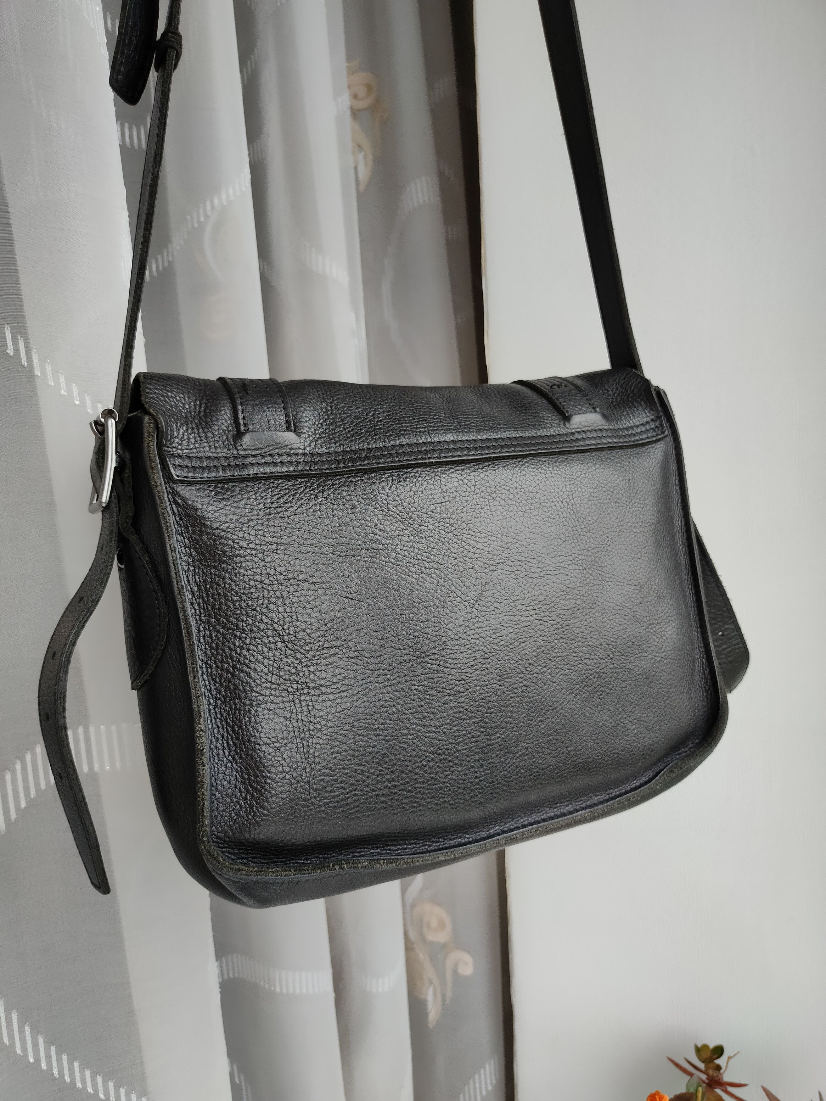 Dr. Martens 🔥Dr. Martens Vintage Leather Shoulder Bag Messenger Size ONE SIZE - 2 Thumbnail