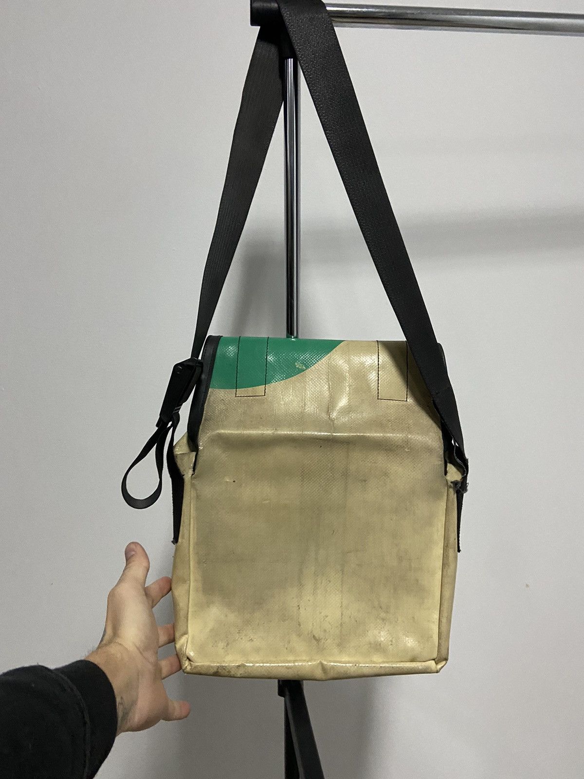 Freitag × Vintage Freitag 3 in 1 Vintage Waterproof shoulder Bag Recycle ♻️ Size ONE SIZE - 11 Thumbnail
