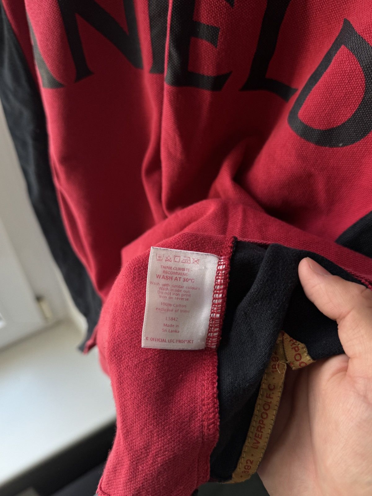Other Liverpool Anfield Polo Soccer Jersey Size US L / EU 52-54 / 3 - 8 Thumbnail
