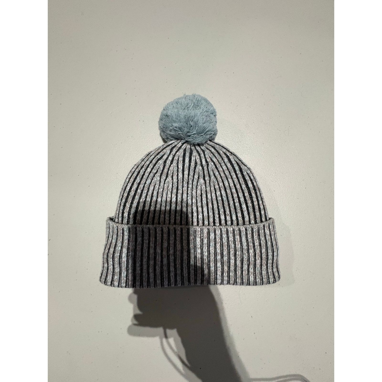 Lululemon Lululemon Ribbed Knit Pom Beanie Gray Winter Hat One Size Size ONE SIZE - 2 Thumbnail