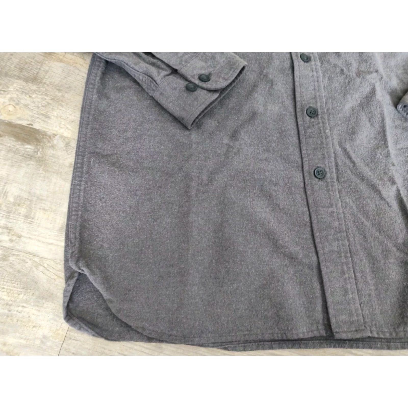 Vintage VINTAGE L.L.Bean Chamois Button-Up Shirt Mens Medium Gray Heavyweight Long Sleeve Pockets 90s Outdoor Classic Size US M / EU 48-50 / 2 - 2 Thumbnail