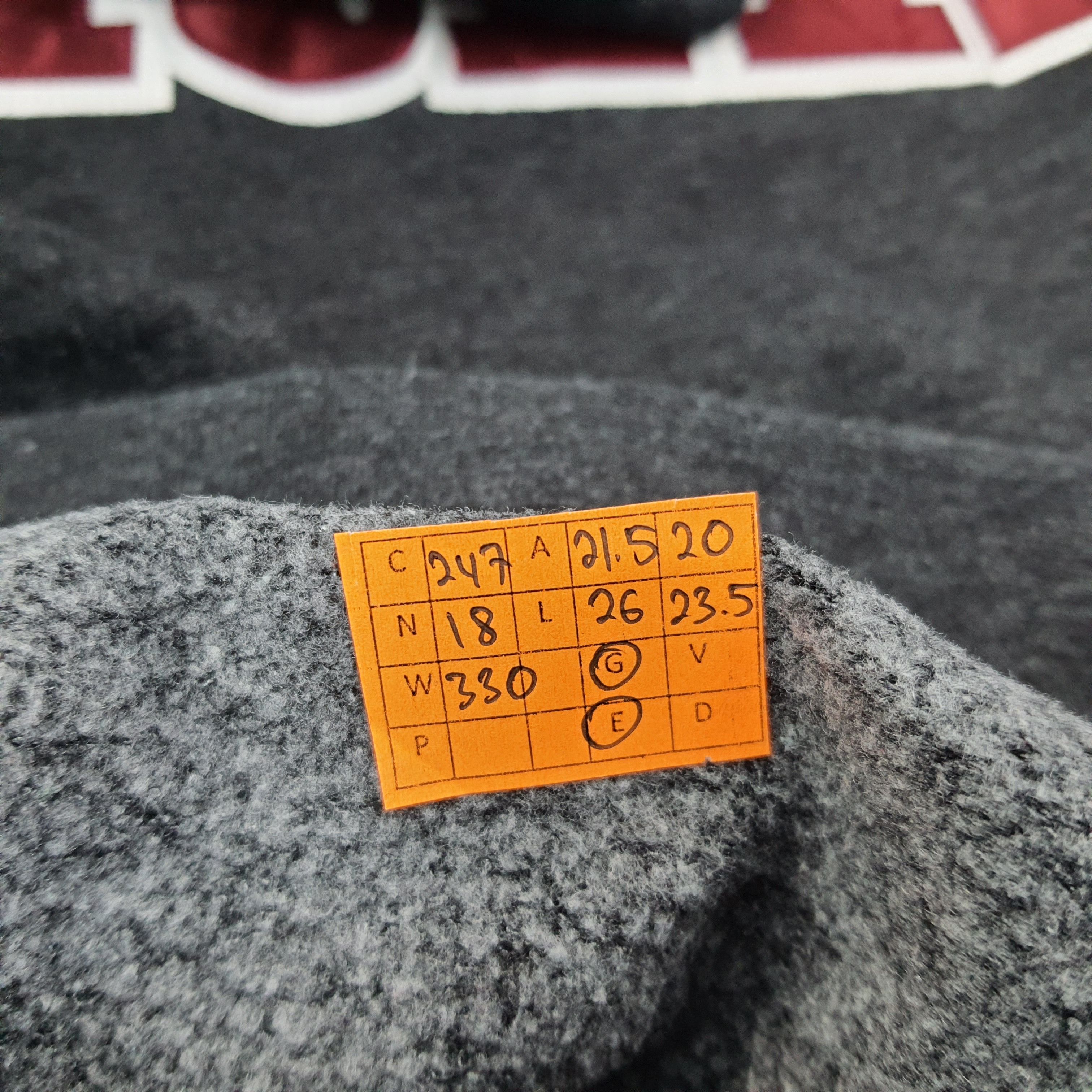 Other Vintage RHS Australian Sports Equipment Sweatshirt C247N18 Size US M / EU 48-50 / 2 - 8 Thumbnail