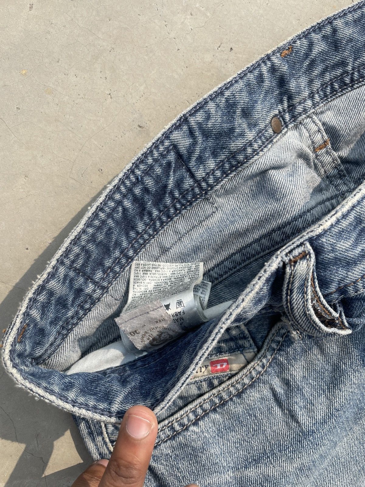 Diesel Vintage Diesel Industry Denim division jean Size US 32 / EU 48 - 4 Thumbnail