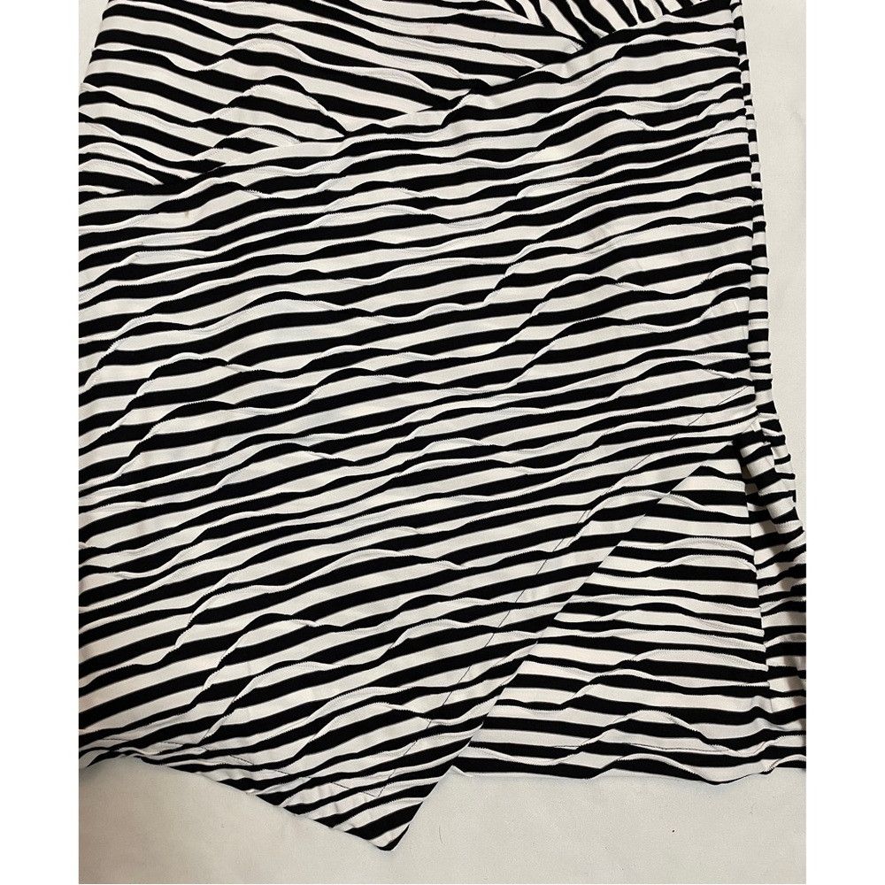 Chicos New Chico's Textured Jessie Black White Stripe Dress Size 1 Size M / US 6-8 / IT 42-44 - 8 Thumbnail