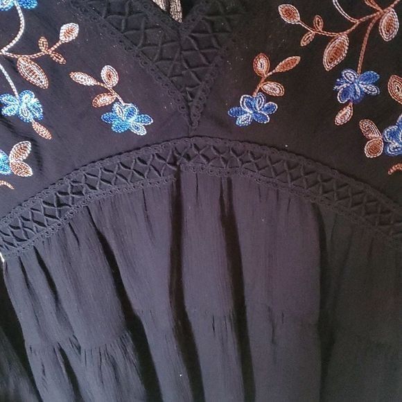 Other Blue Rain (Franchesca) Embroidered Long Slv Accented Black L Size M / US 6-8 / IT 42-44 - 3 Thumbnail