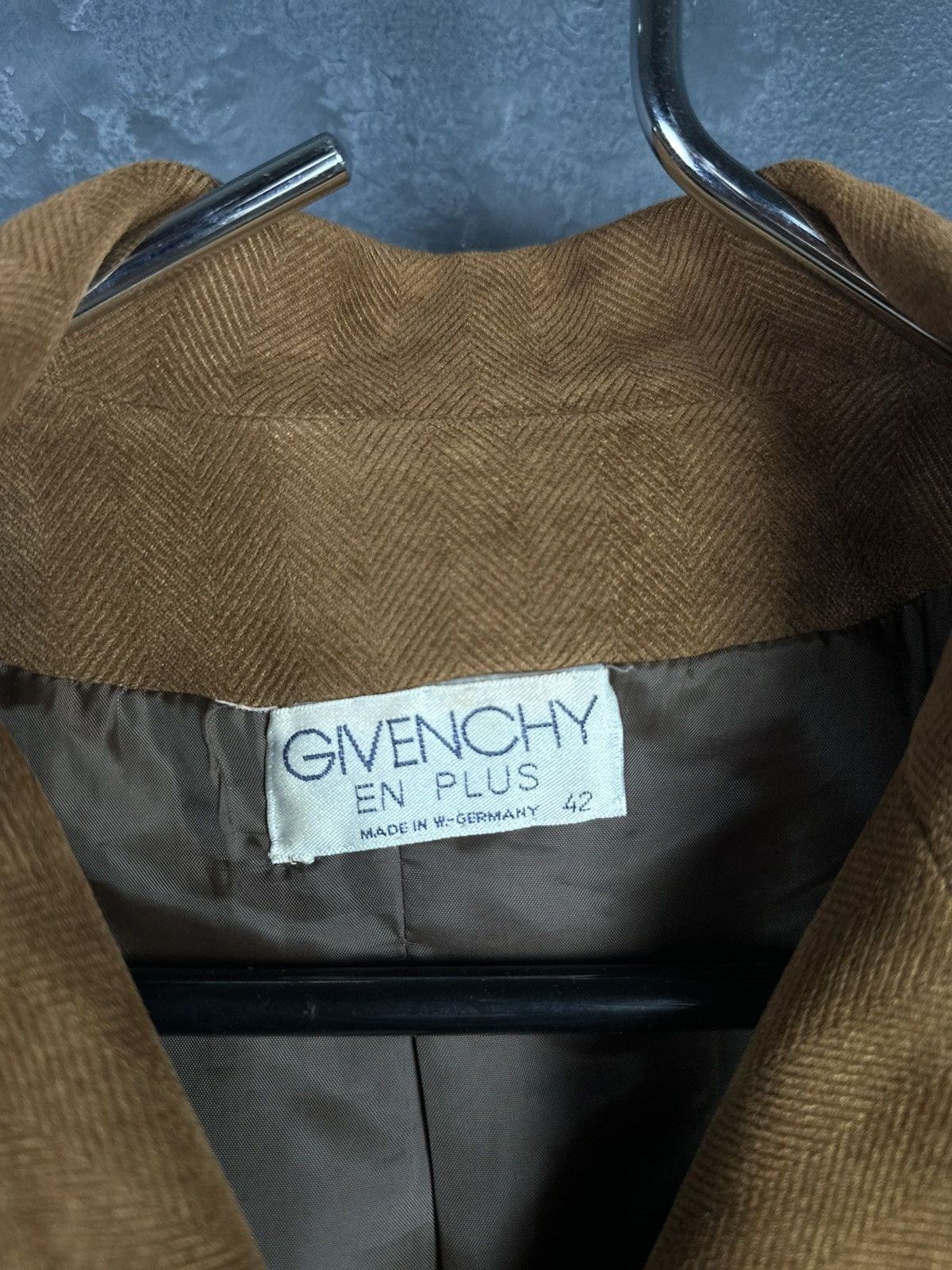 Givenchy Vintage Givenchy 90's EN PLUS Long Blazer Size 42 Viscose Size 42R - 8 Thumbnail