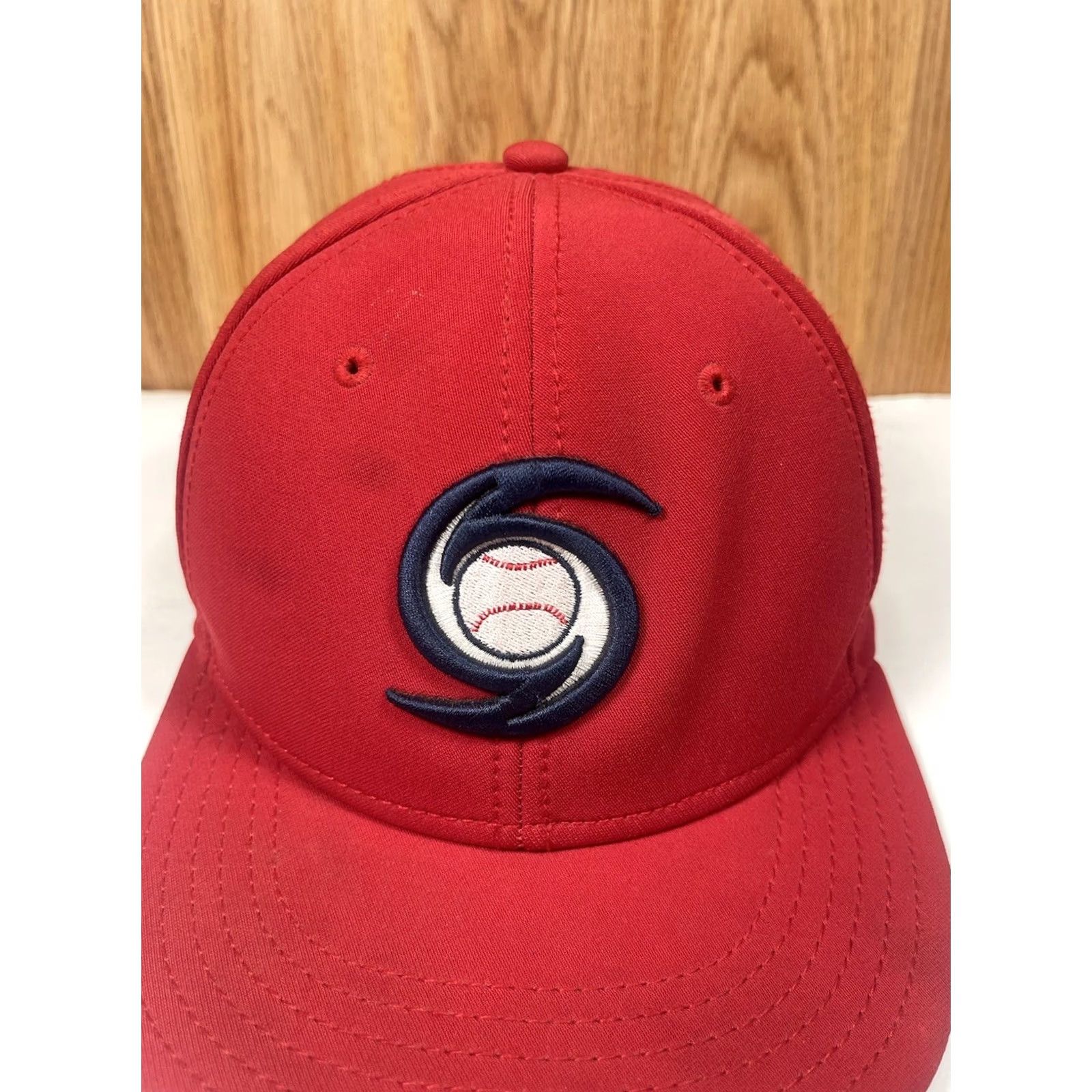 Under Armour Under Armour Hat Adult S Red USB600 Stretch Fitted Baseball Cap Size ONE SIZE - 3 Thumbnail