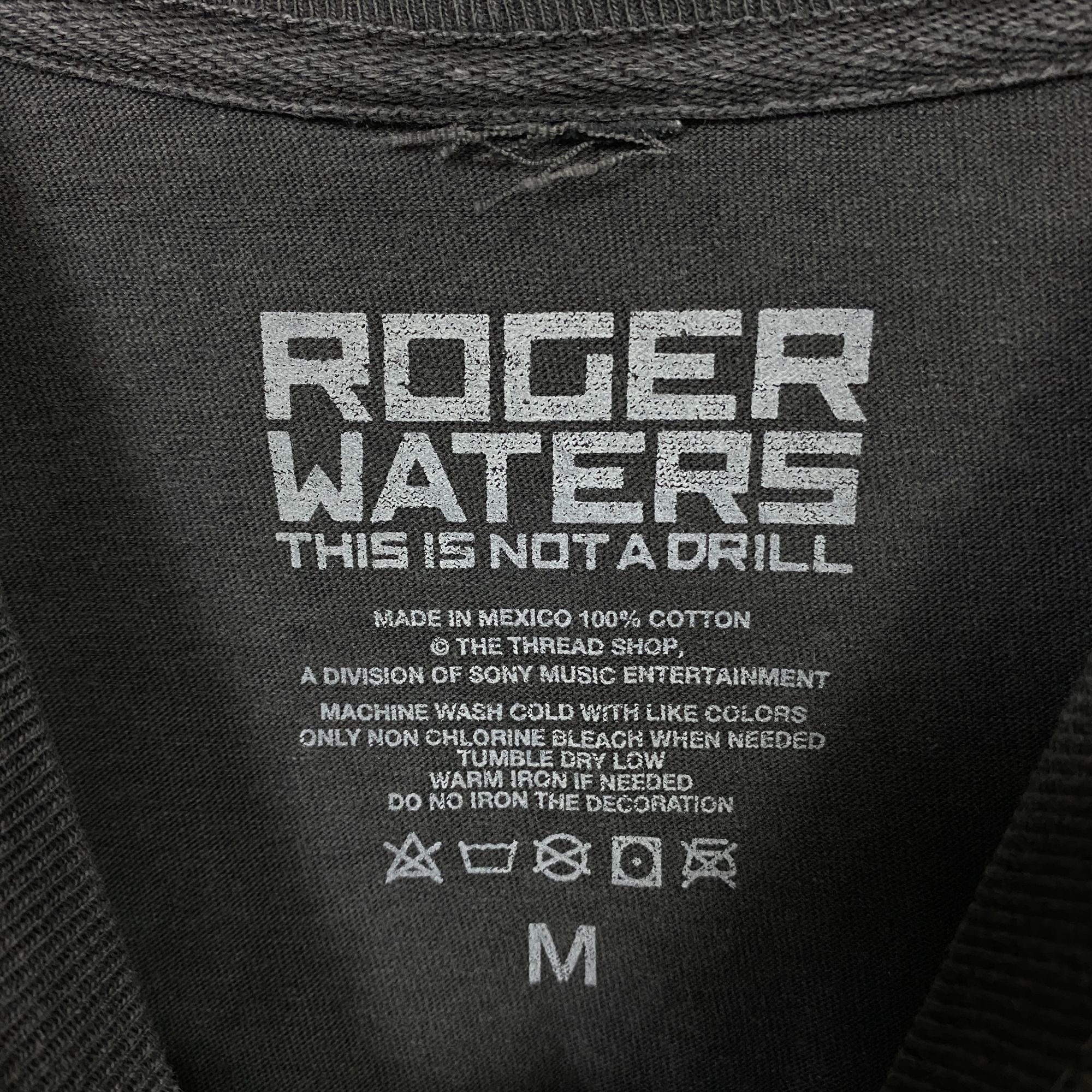 Band Tees Roger Waters This Is Not A Drill Tour Dates Rock Icon Tee M Size US M / EU 48-50 / 2 - 4 Thumbnail