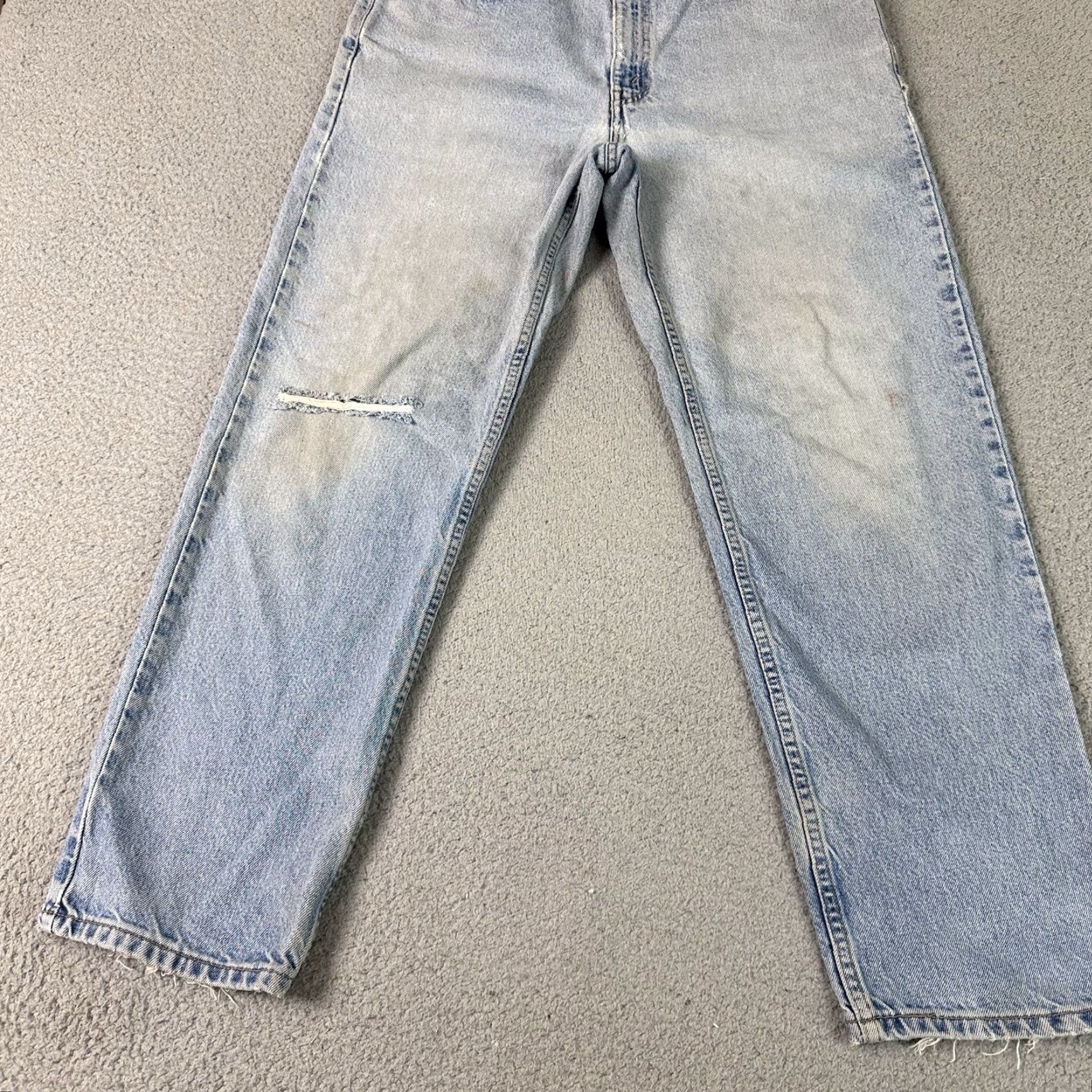 Levi's VINTAGE Levi's Jeans Mens 32x29 Relaxed Straight Denim Distressed 90s Vtg Jeans Size US 32 / EU 48 - 4 Thumbnail