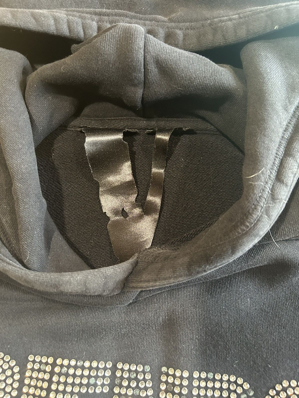 Swarovski Vintage Vlone X Swarovski Rhinestone Hoodie Size US L / EU 52-54 / 3 - 5 Thumbnail