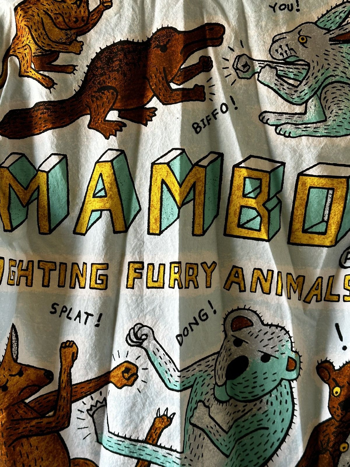 Mambo × Vintage 🔥Vintage Mambo Fighting Furry Animals Hawaiian Print Shirt Size US S / EU 44-46 / 1 - 3 Thumbnail