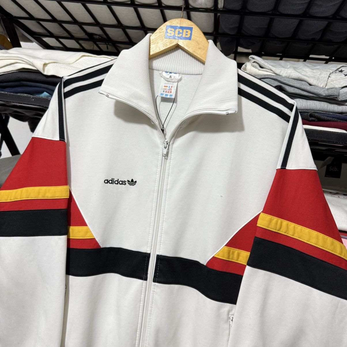 Vintage Vintage adidas 80s germany track top Size US M / EU 48-50 / 2 - 2 Thumbnail